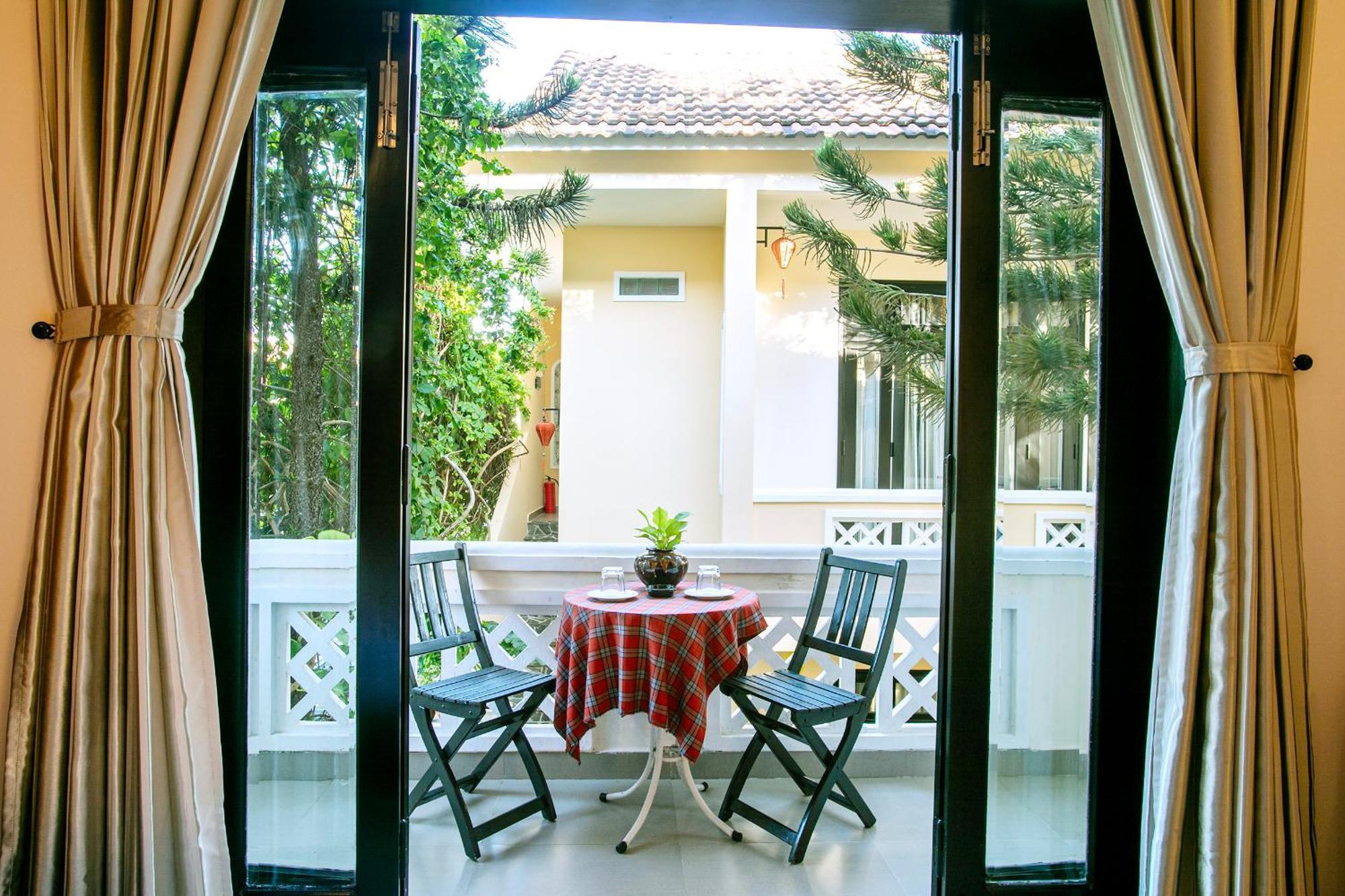 Ngan Phu Villa *