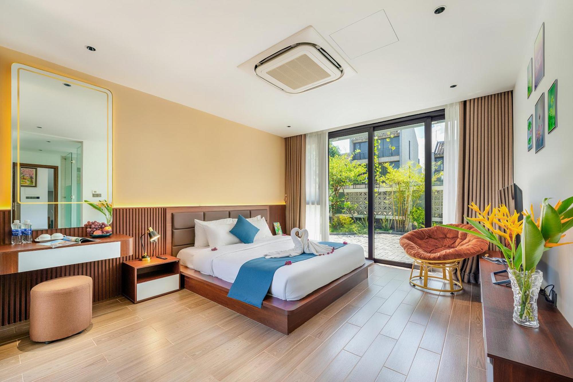 Bt208 Riverside With Private Pool * Hoi An