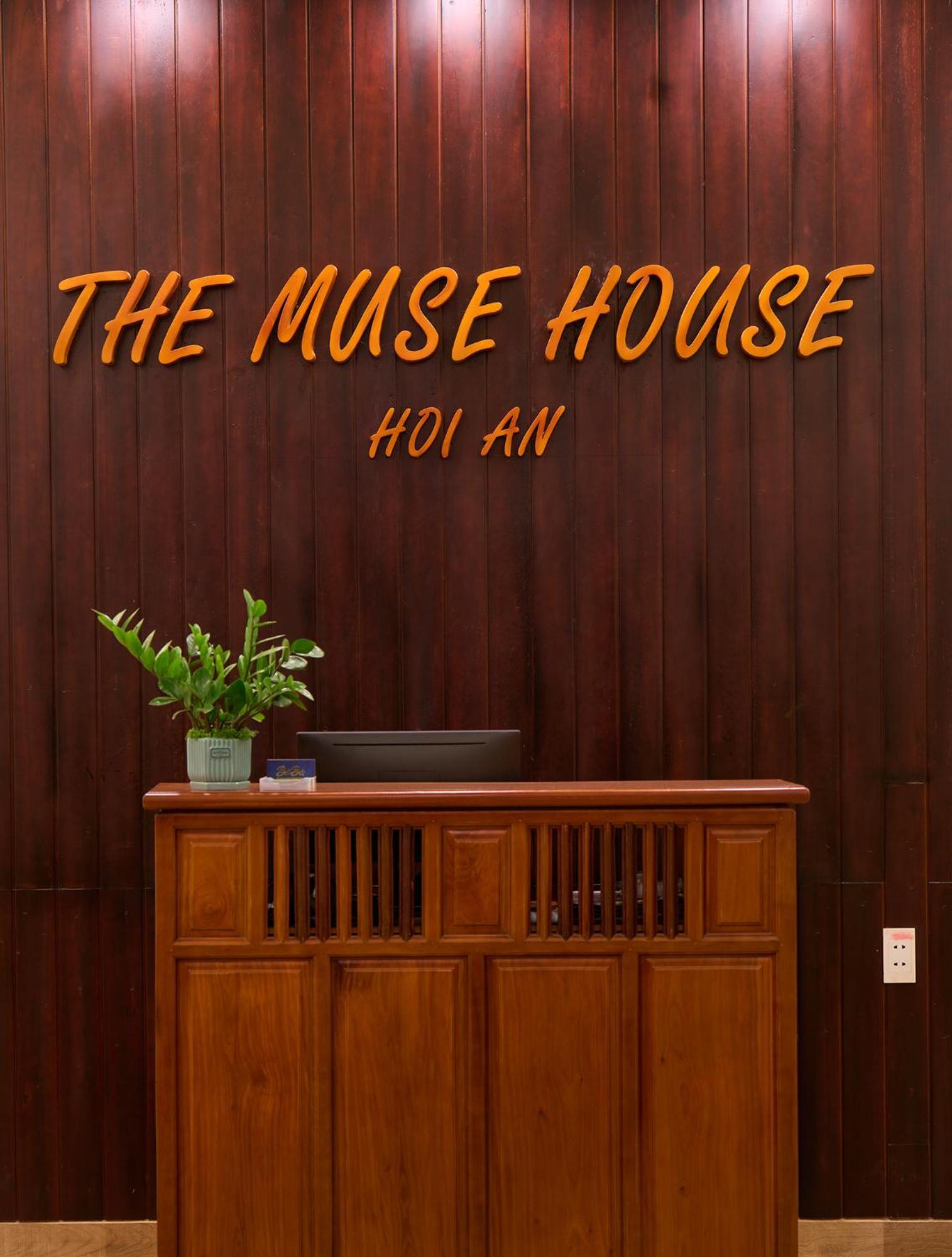 The Muse House Katil