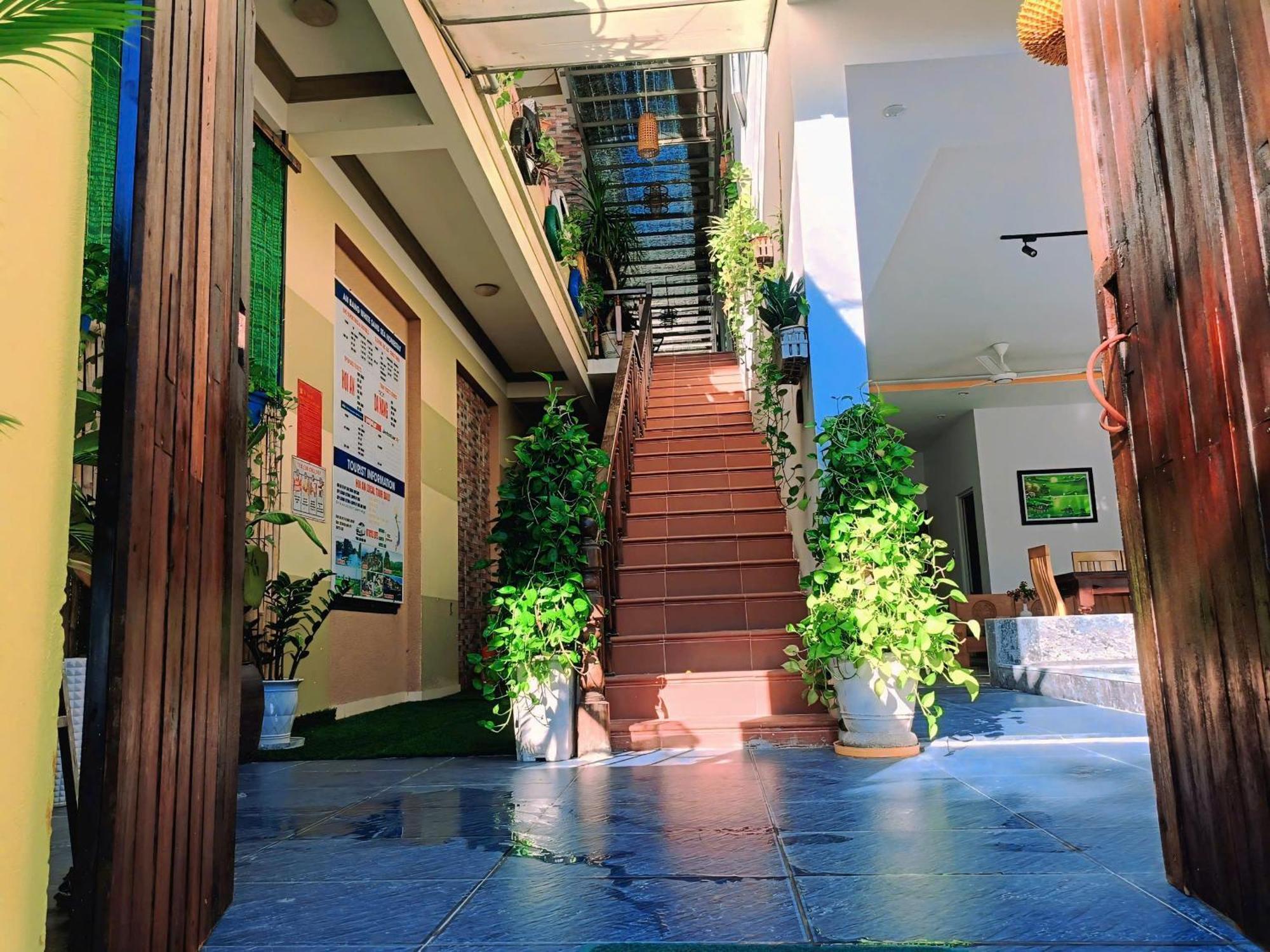 Nhà Dân Biển Cát Trắng An Bàng *