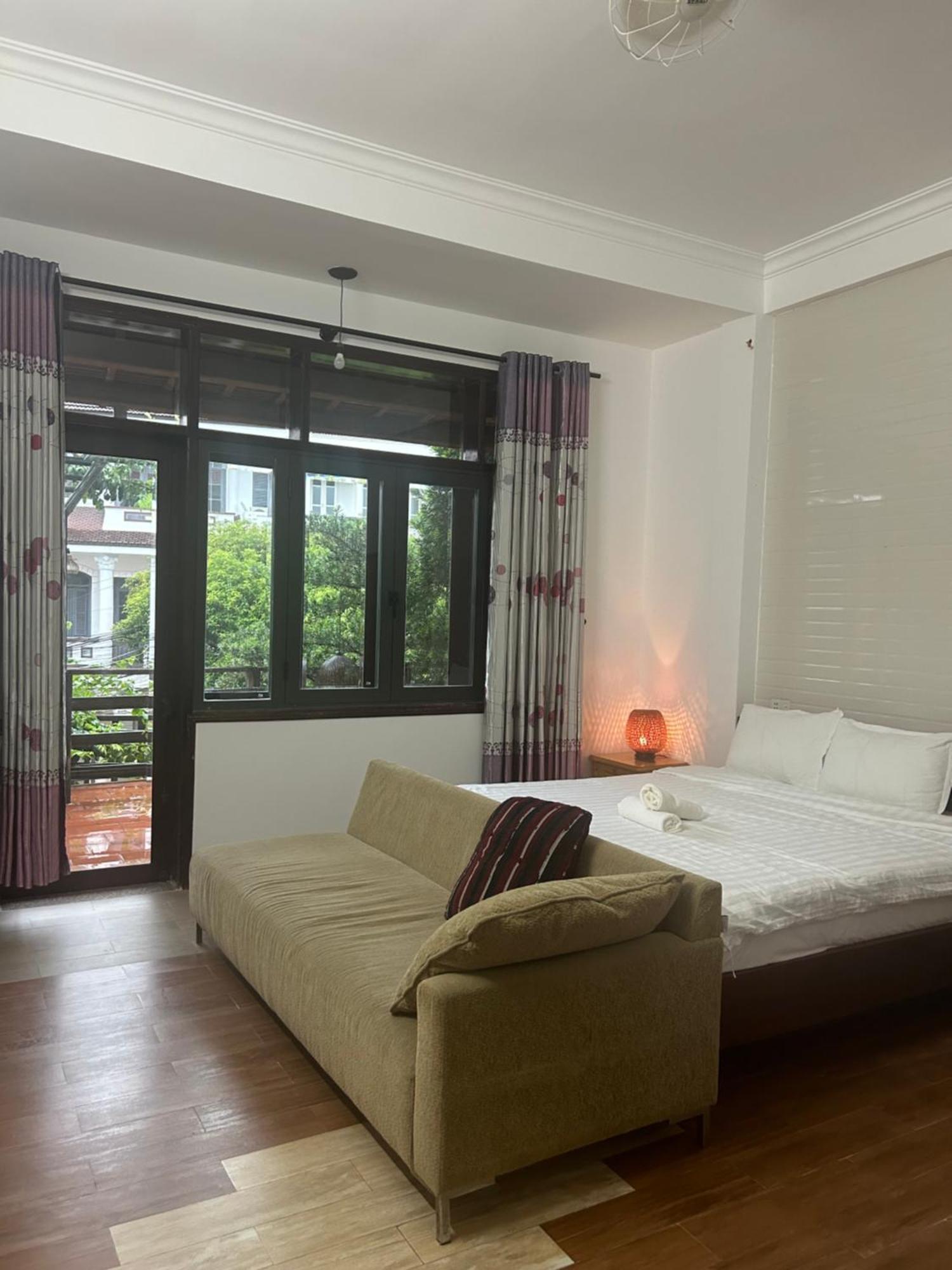 Vang Anh Homestay *