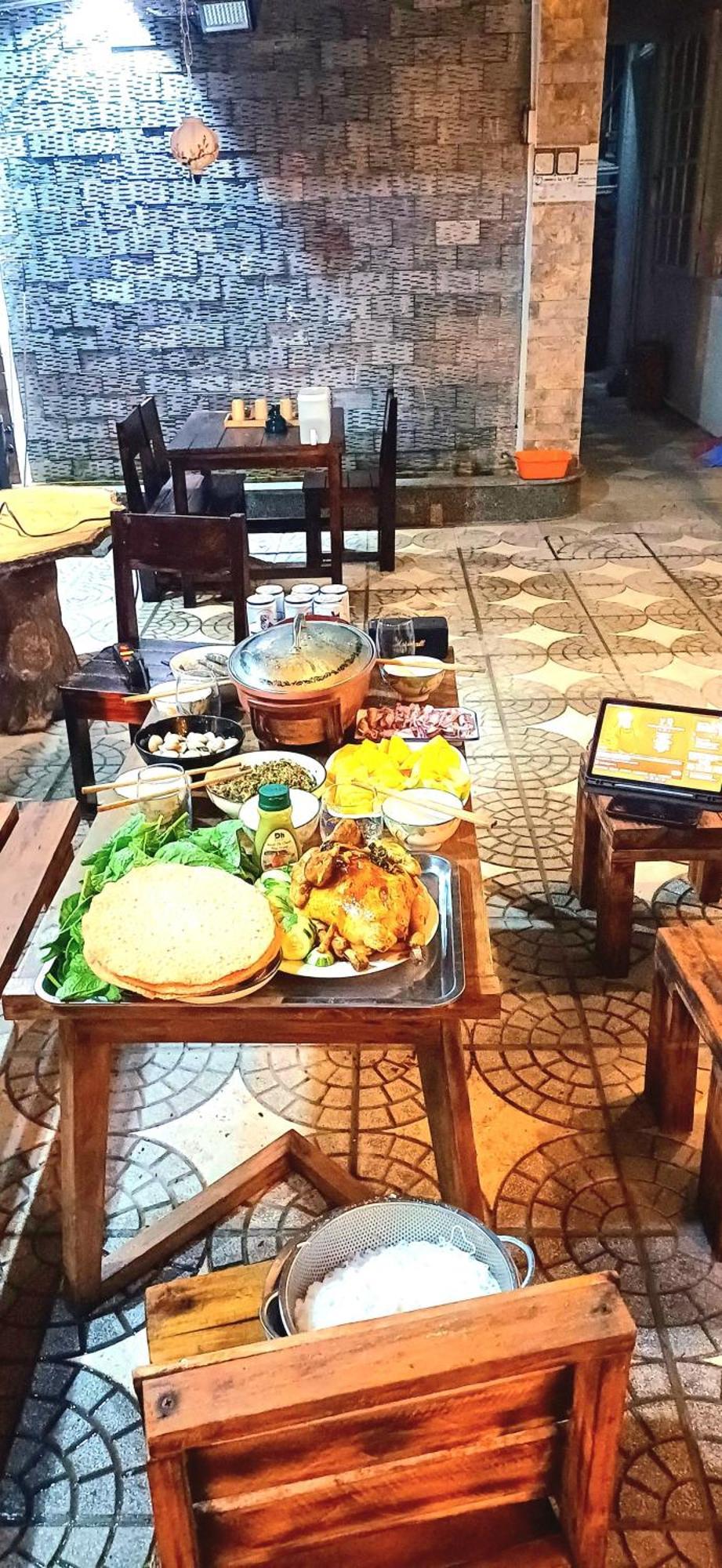 Minh Trang -bbq Garden Nhà khách
