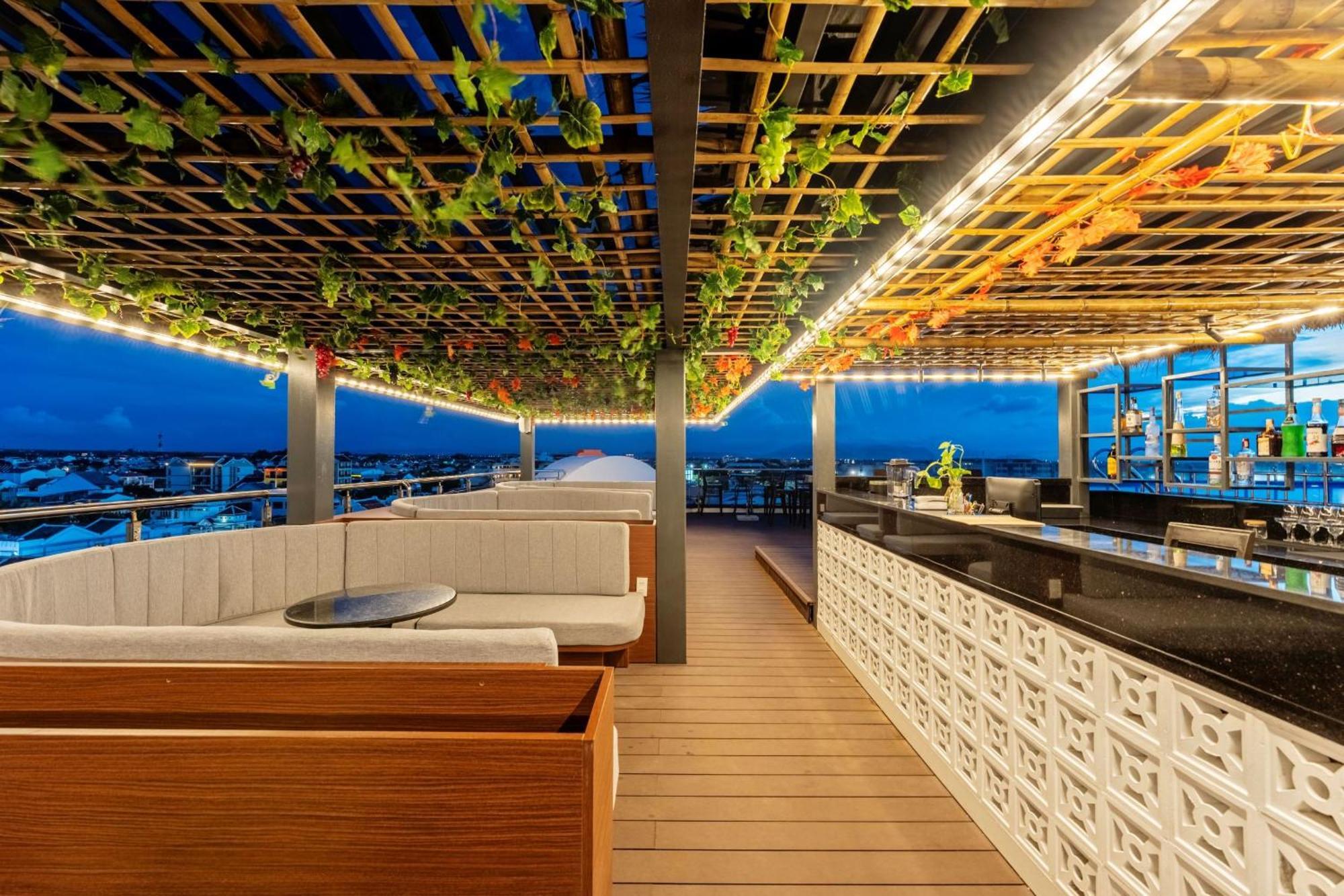 Qualia De - Rooftop Bar View Hotel