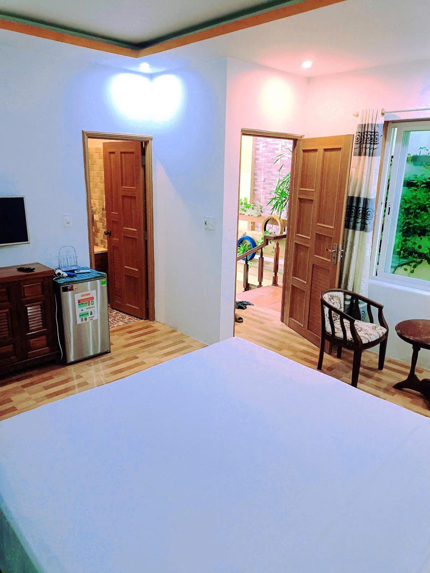 Nhà Dân Biển Cát Trắng An Bàng *