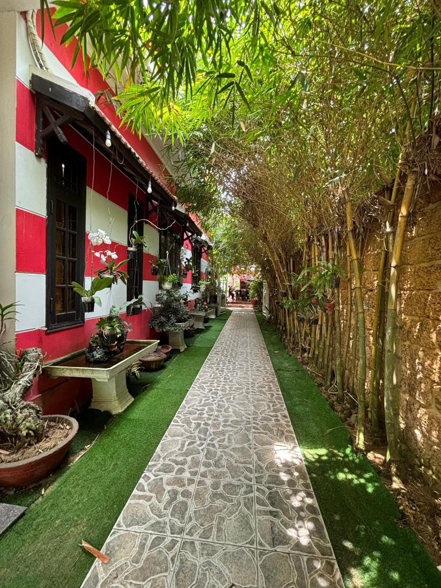 Red House - 2* Hội An