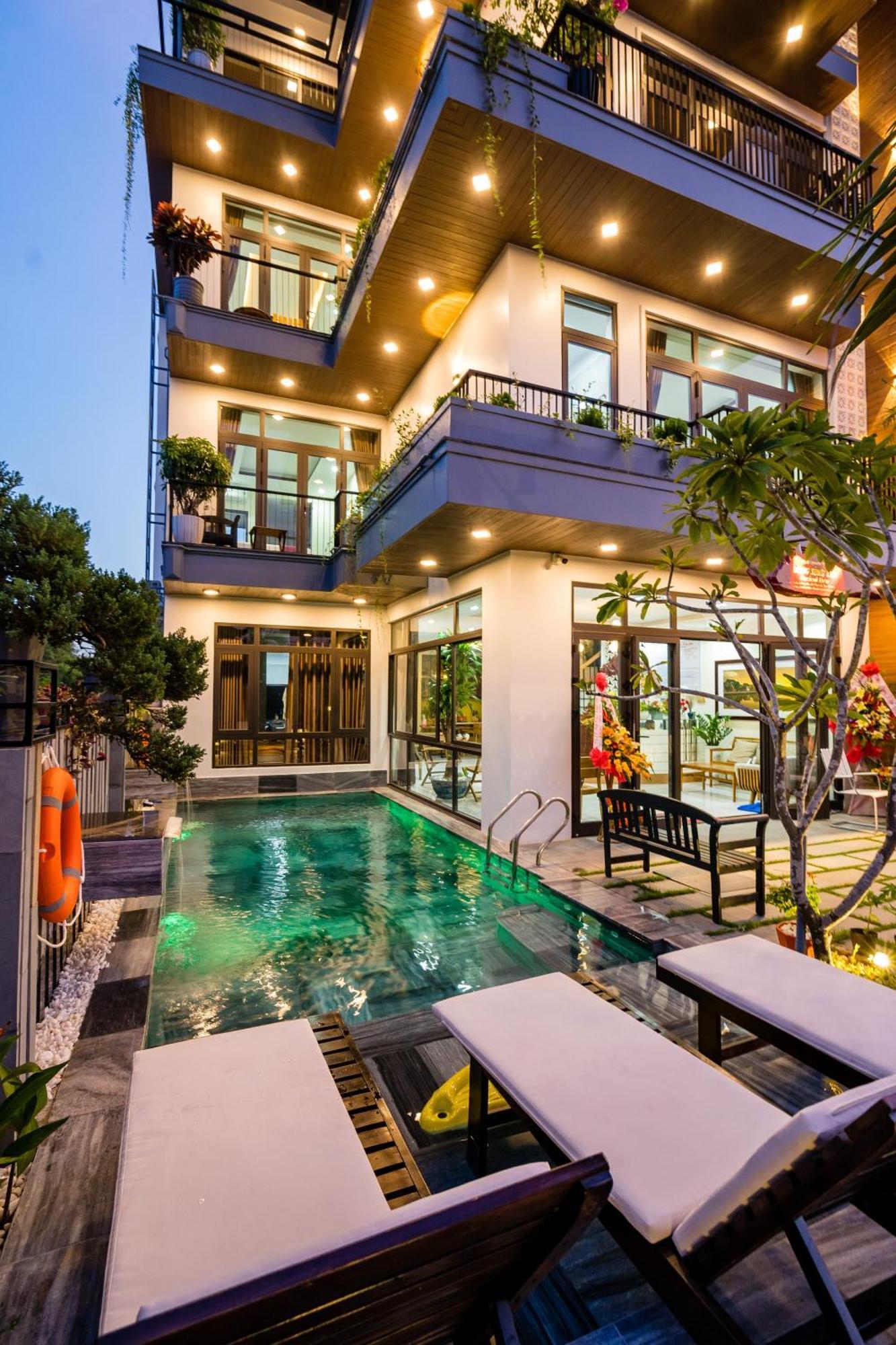 Ancient River Hotel 3*