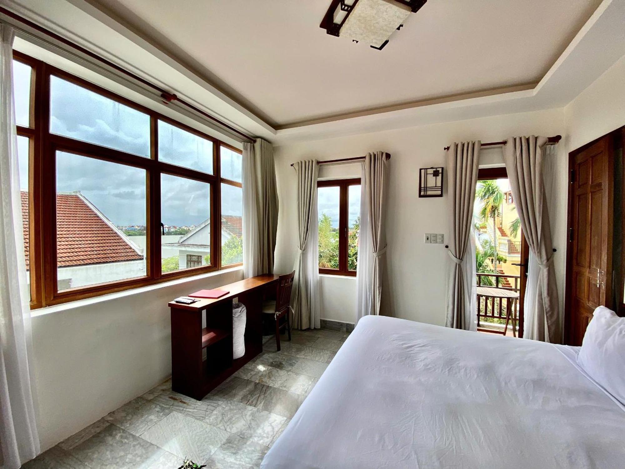 Orchid Garden Riverside Villa Hoi An