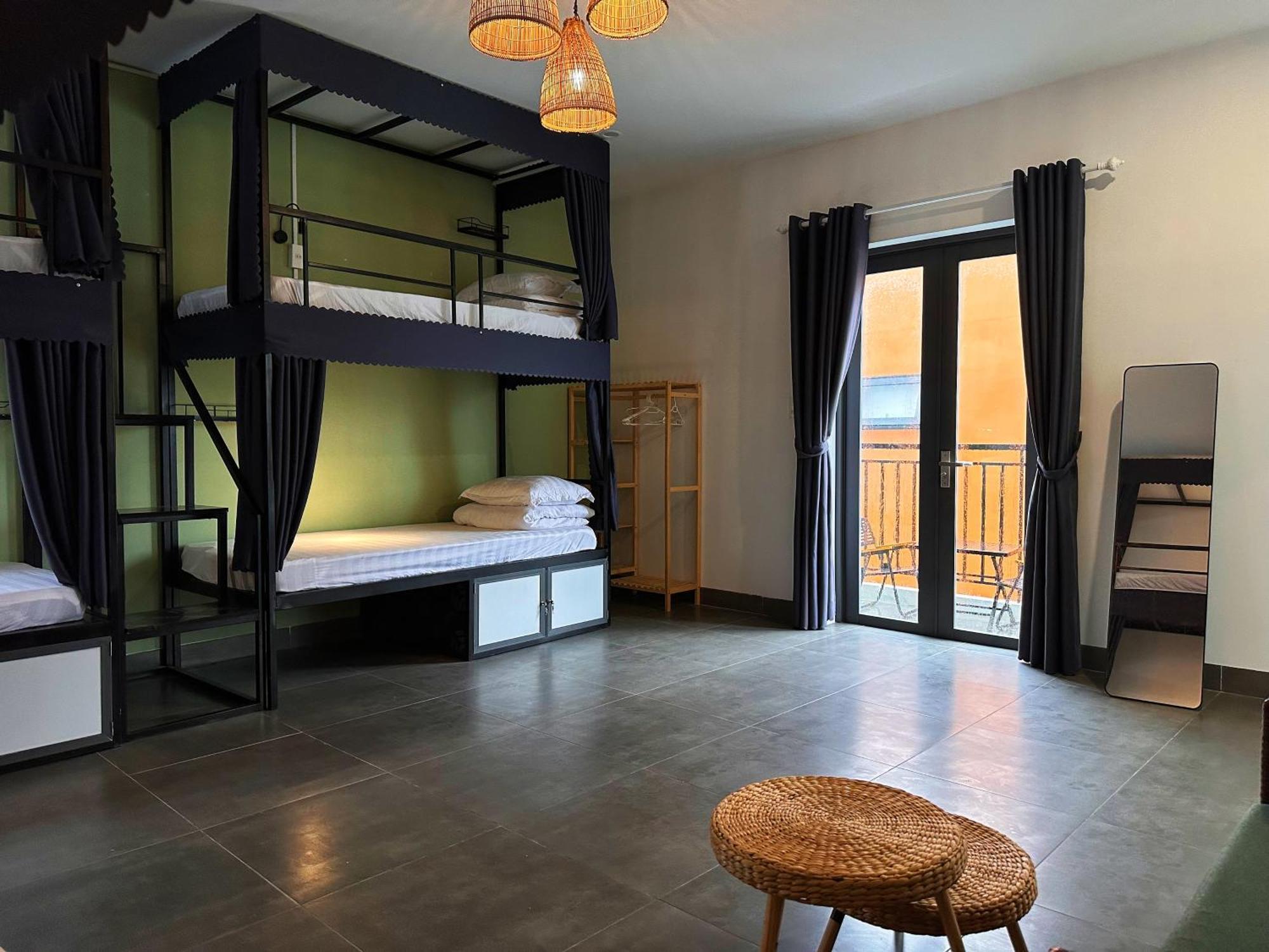 Gito Hoian Albergue *