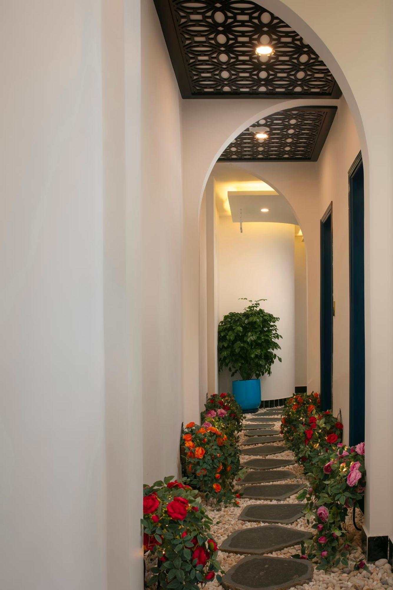 Hotel Silk River & 4*