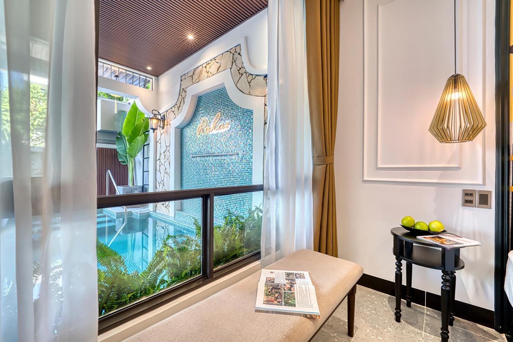 Rokas Boutique 3*