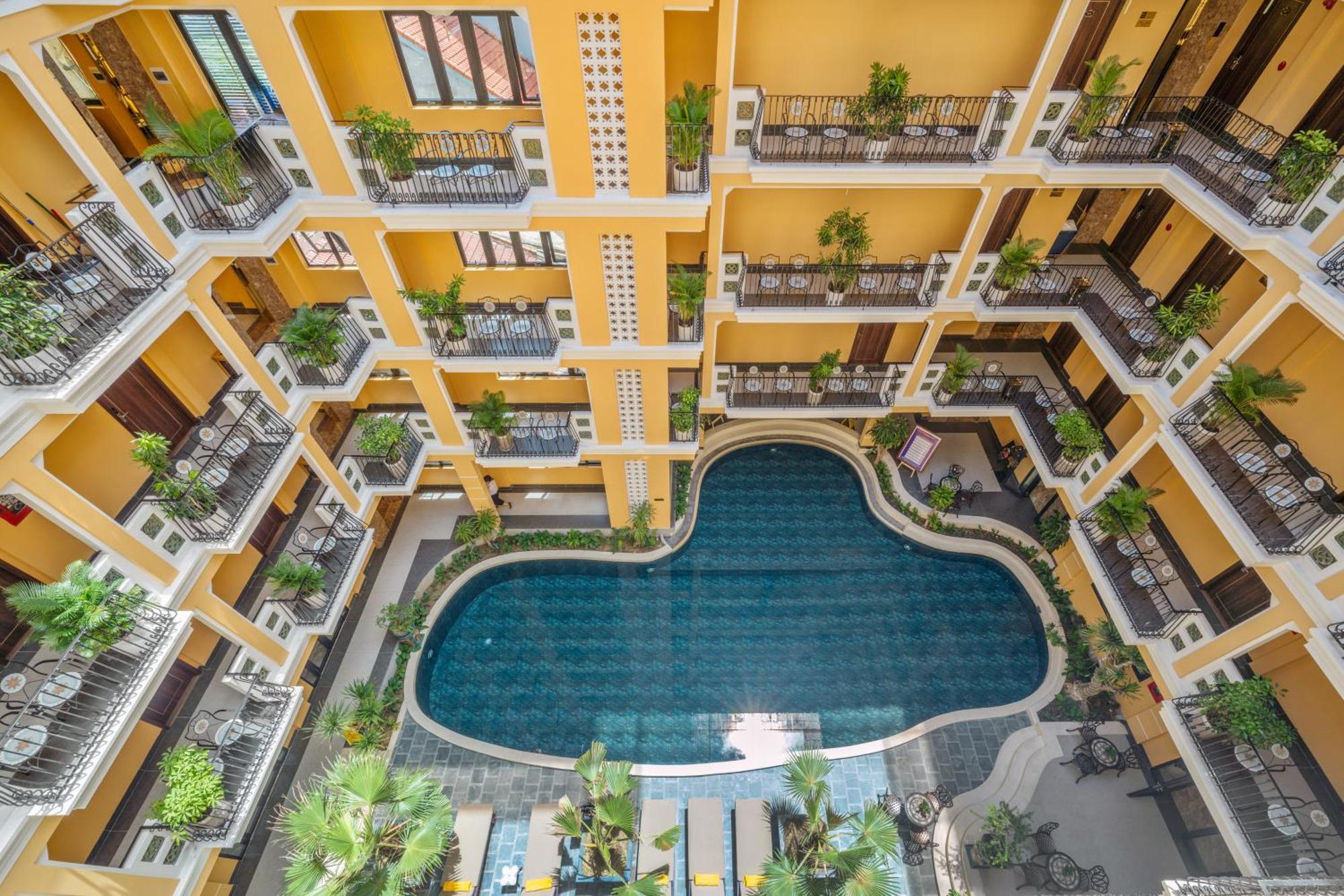 Bbl Luxury & Spa Hotel 5*