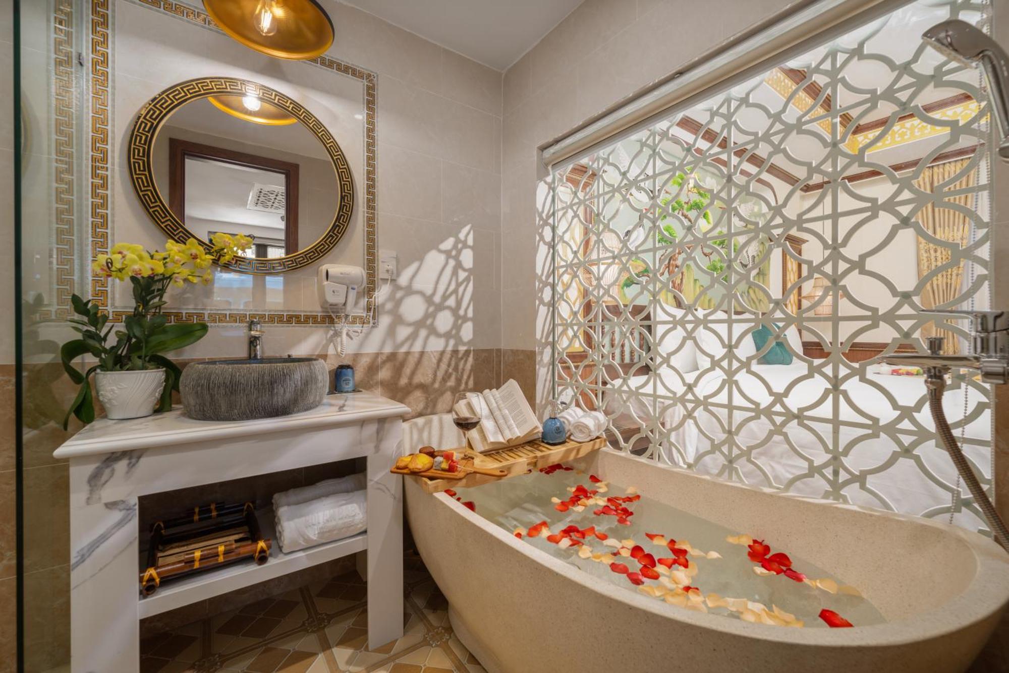 Bbl Luxury & Spa