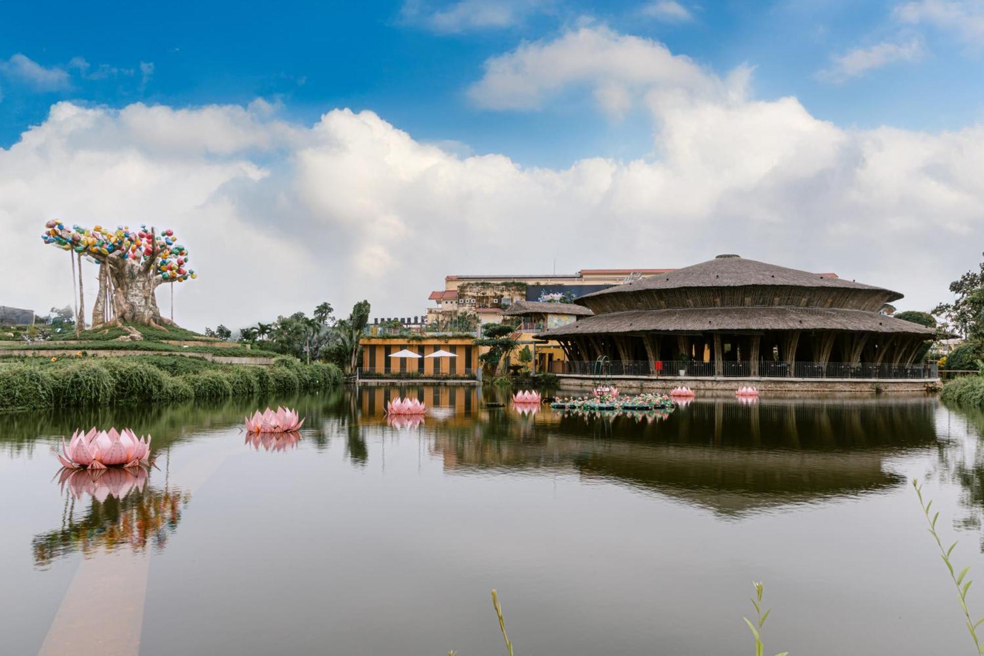 Memories & Hoi An
