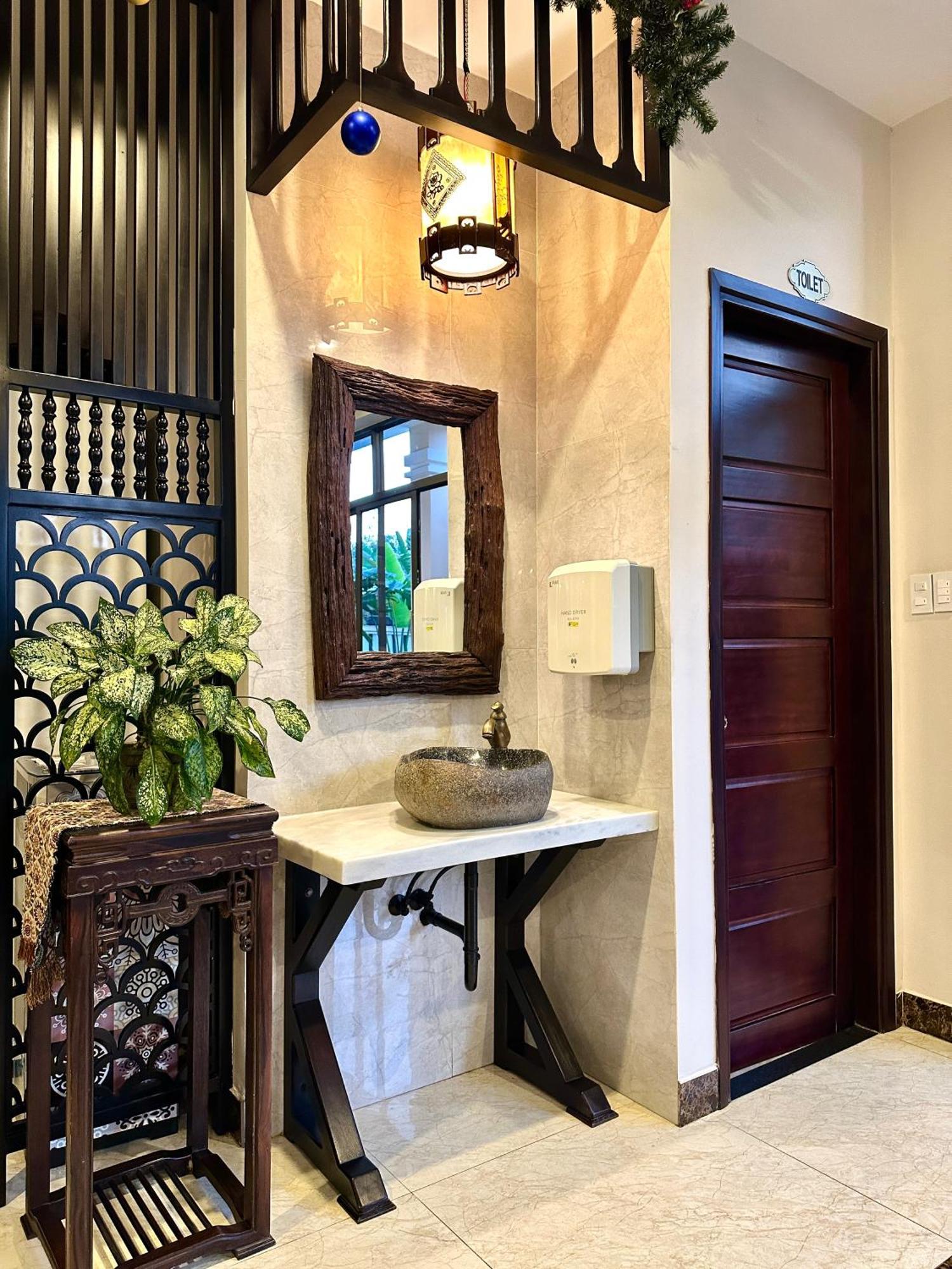 The Quin Riverside Hoi An