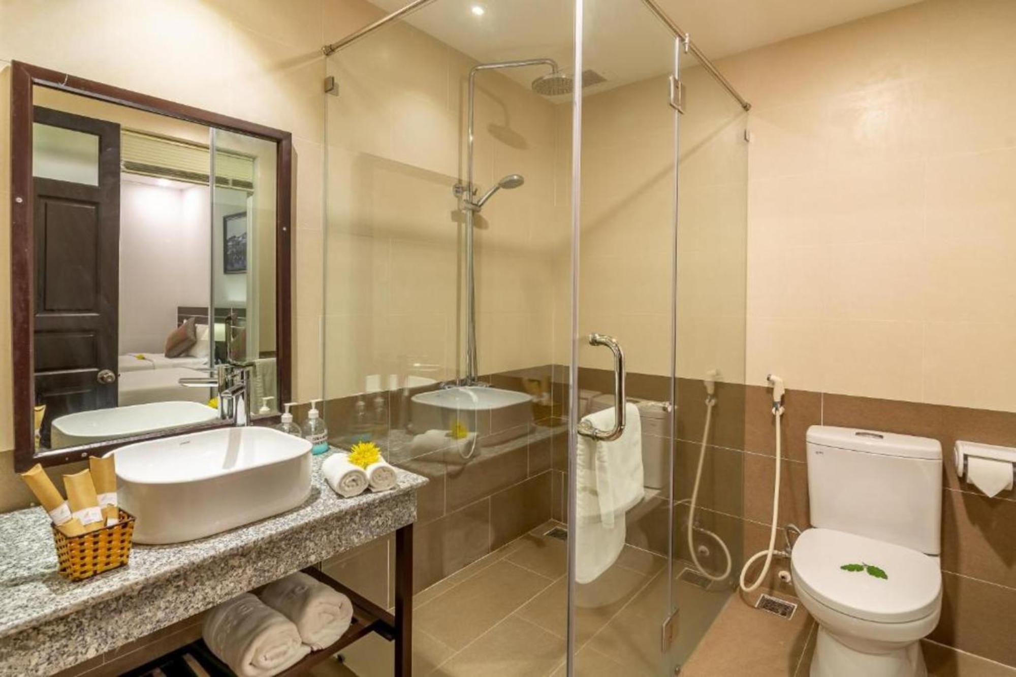 Raon Hoian 4*