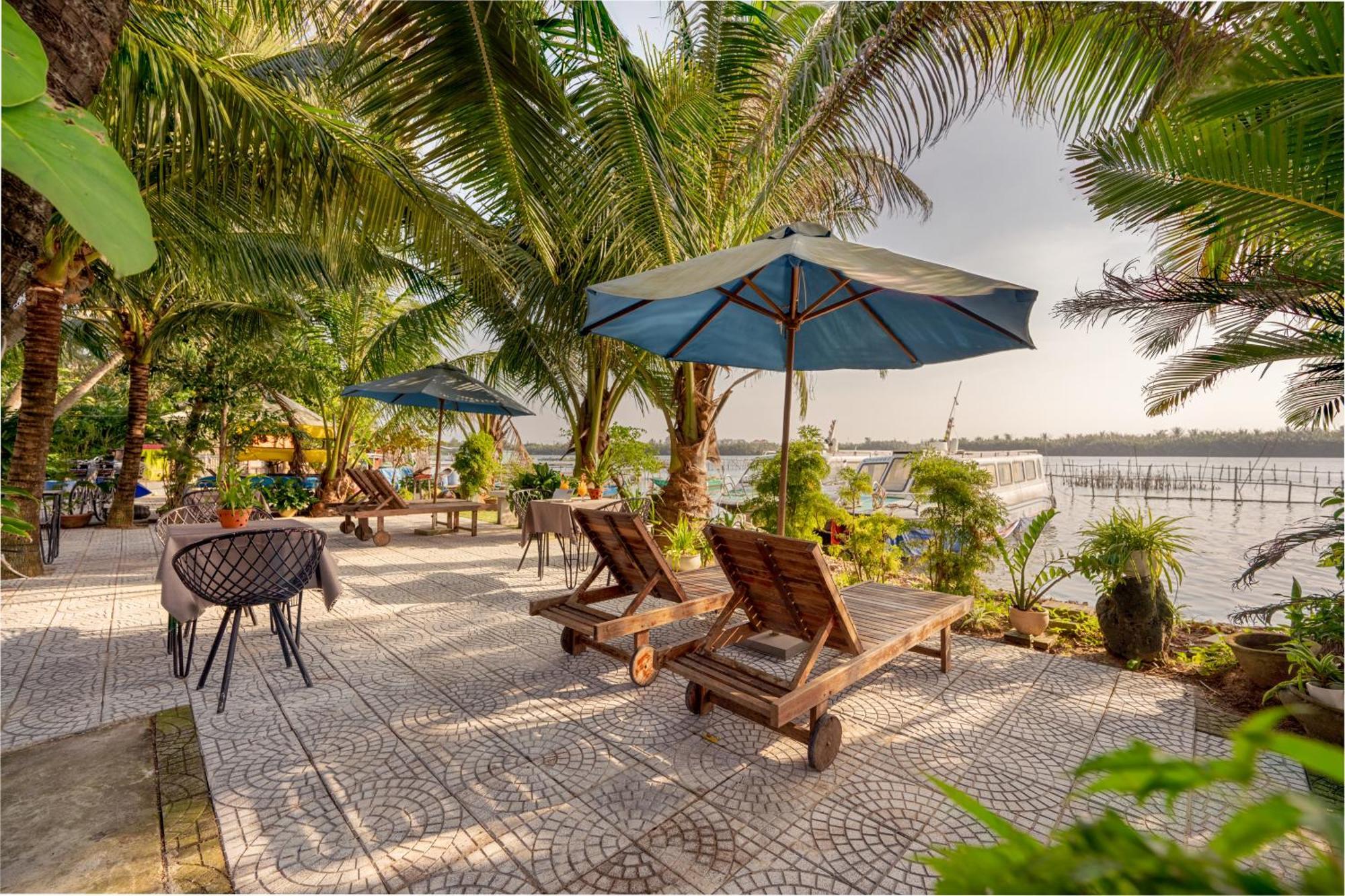 Sands River Homestay