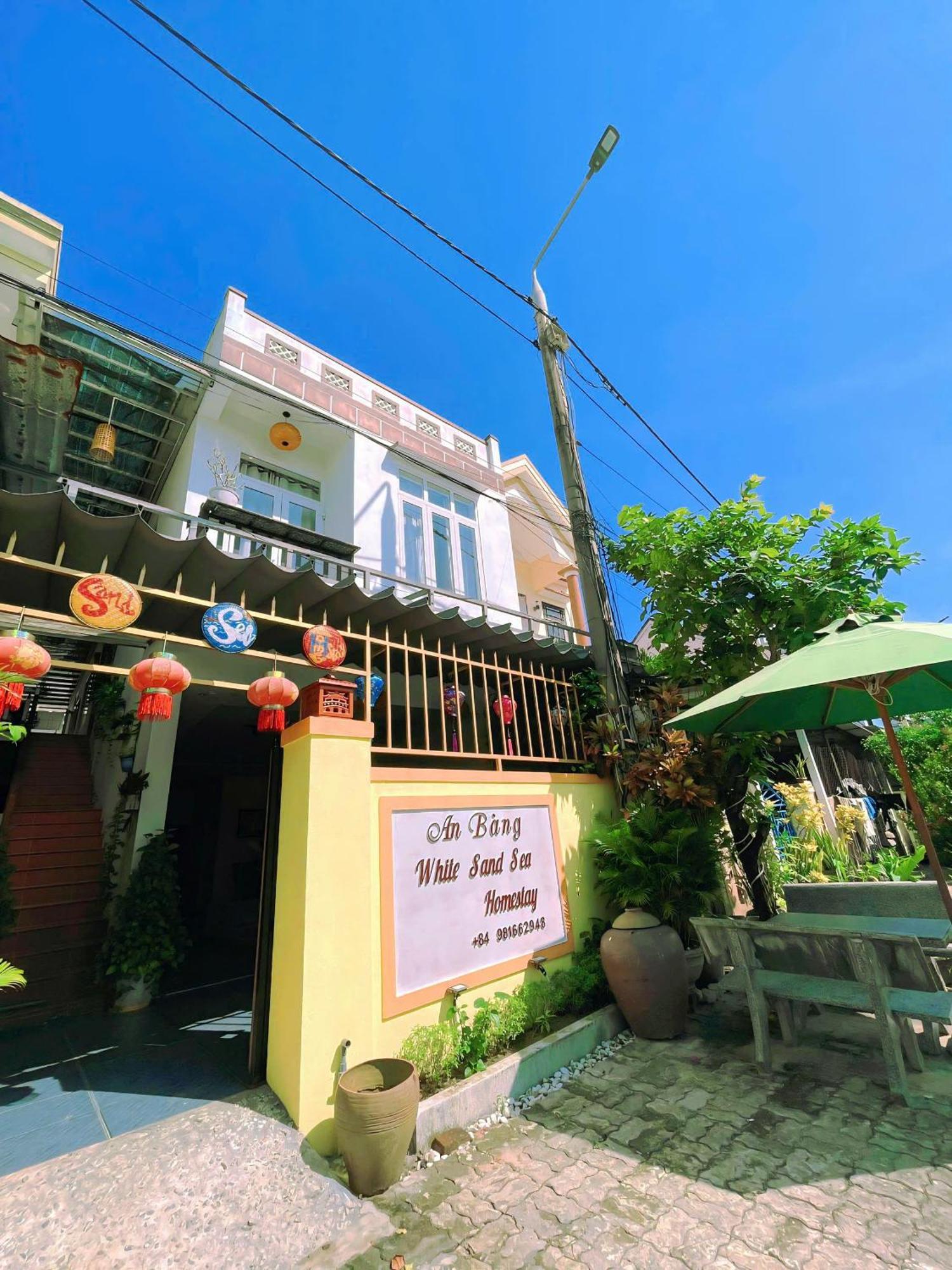 Nhà Dân Biển Cát Trắng An Bàng * Hội An