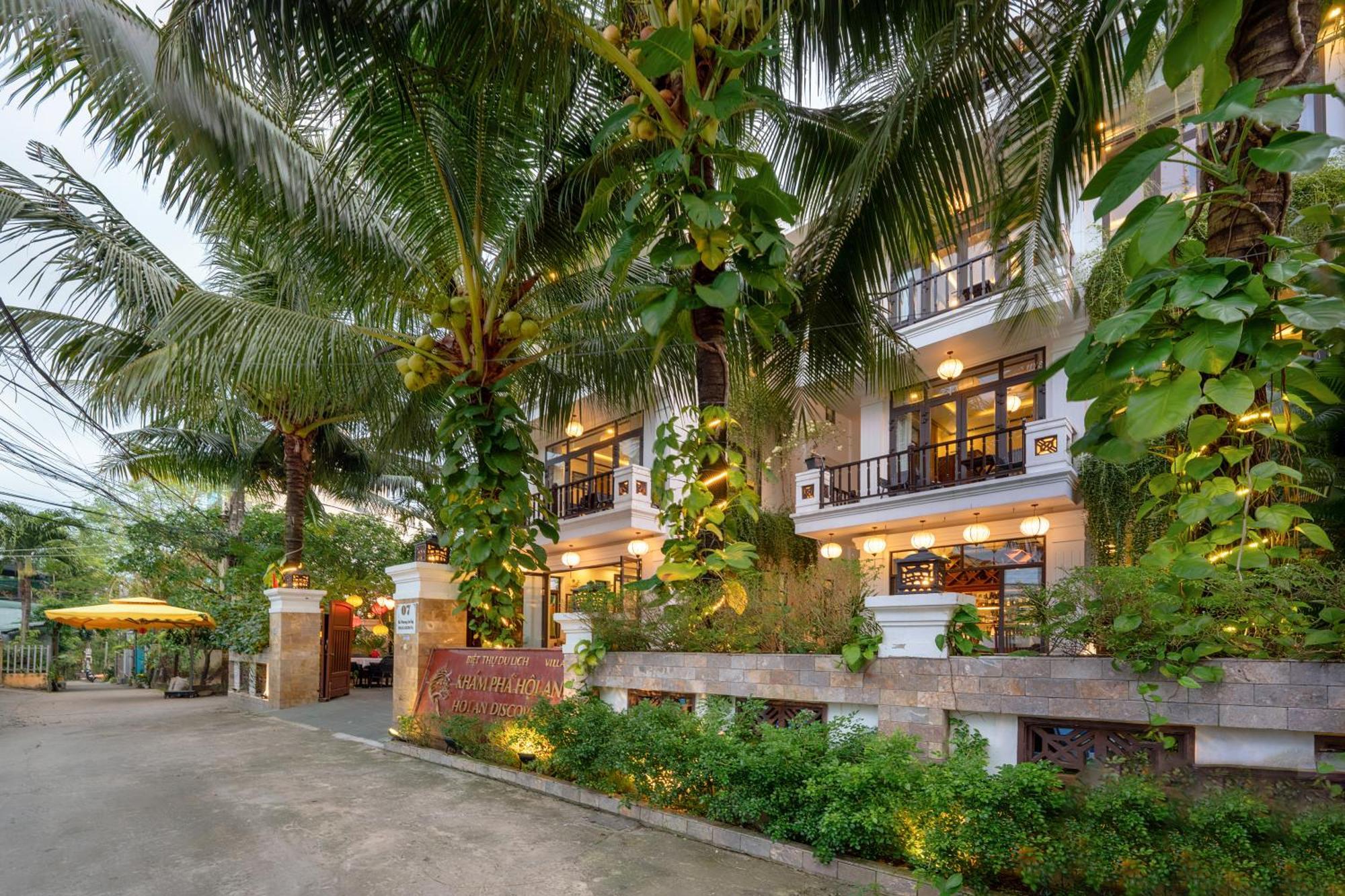 Discovery Hotel 3*