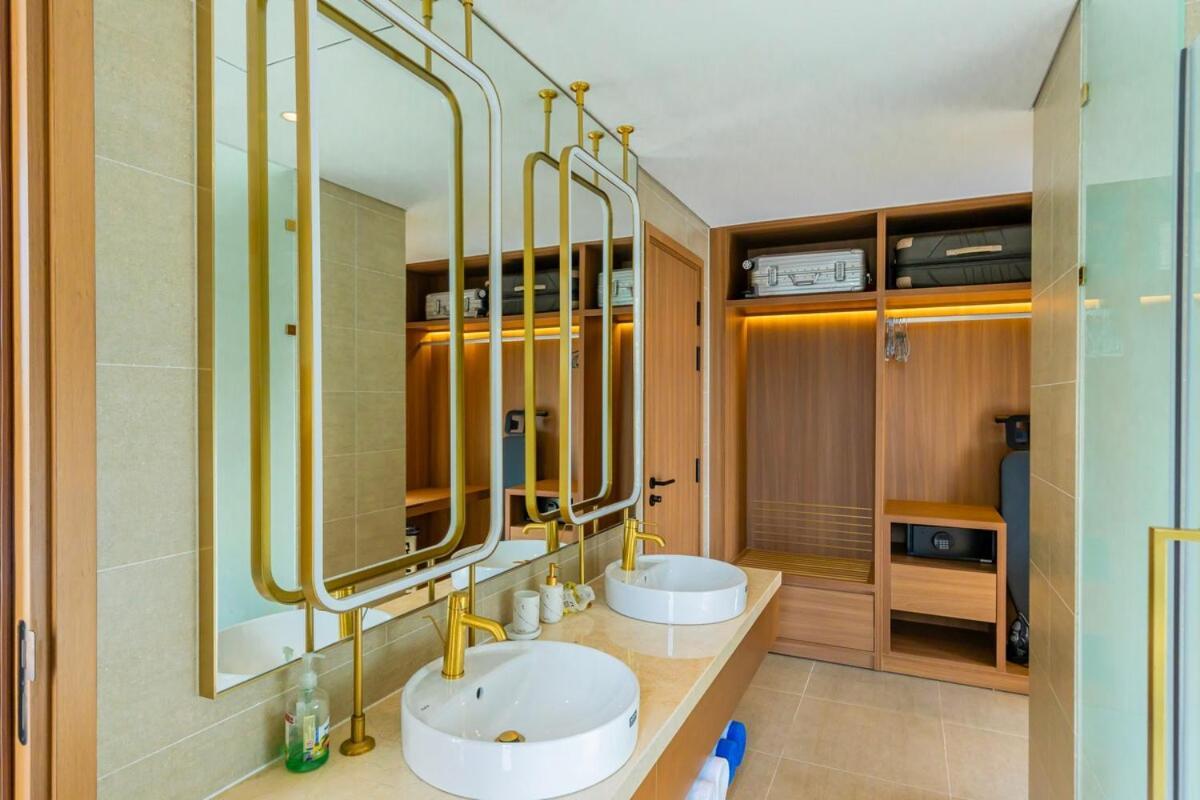 Wyndham Beachfront 3 Bedroom Pool Biệt thự