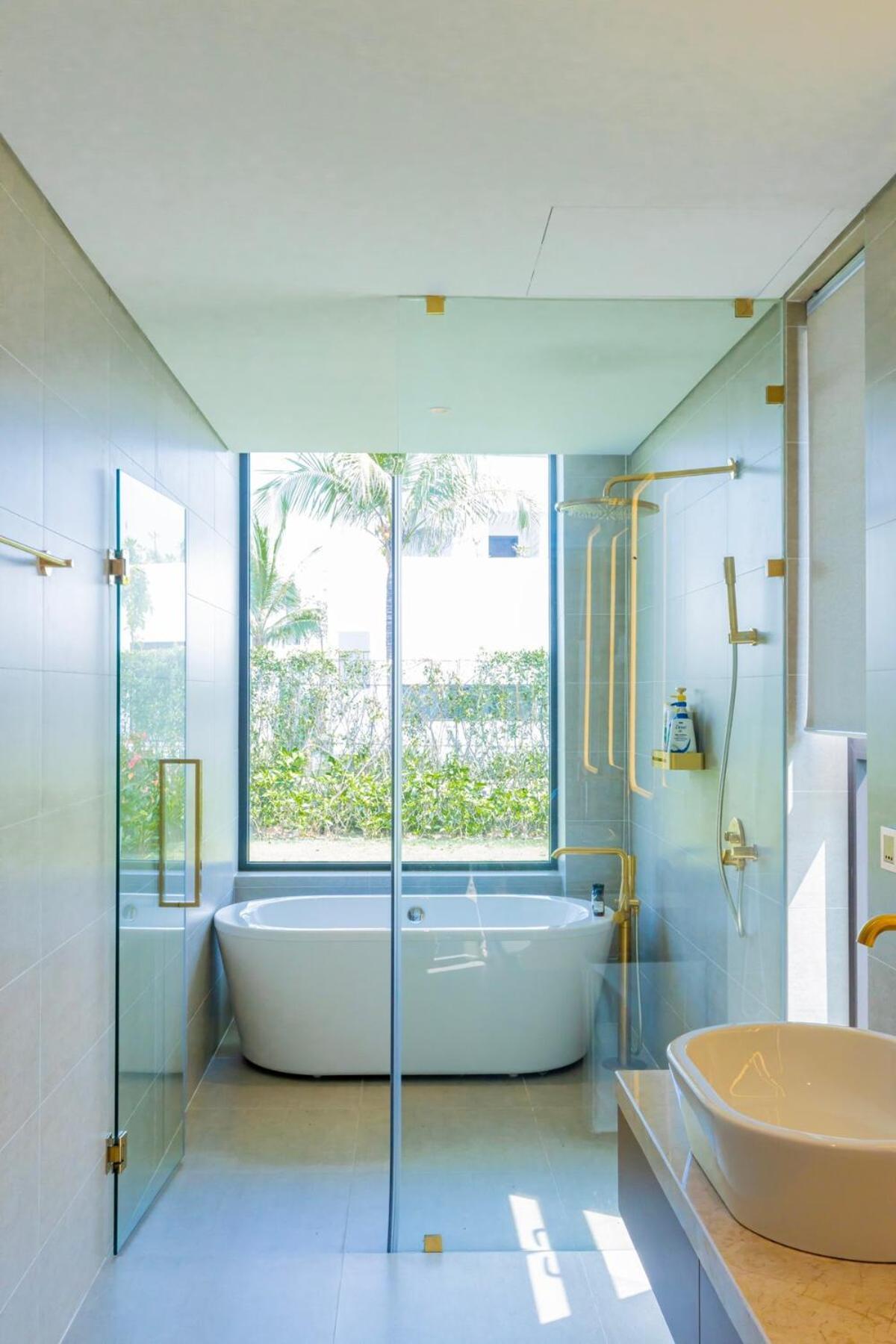Biệt thự Wyndham Beachfront 3 Bedroom Pool Hội An