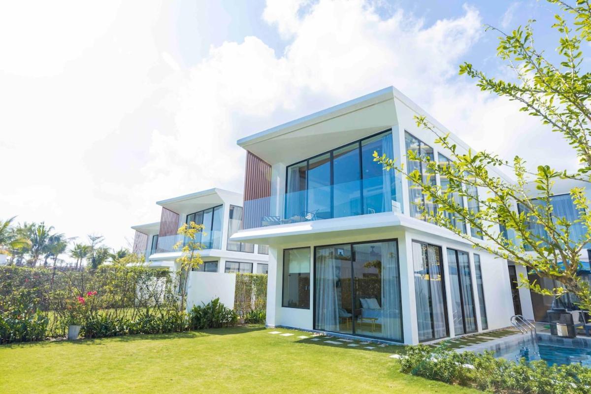 Wyndham Beachfront 3 Bedroom Pool