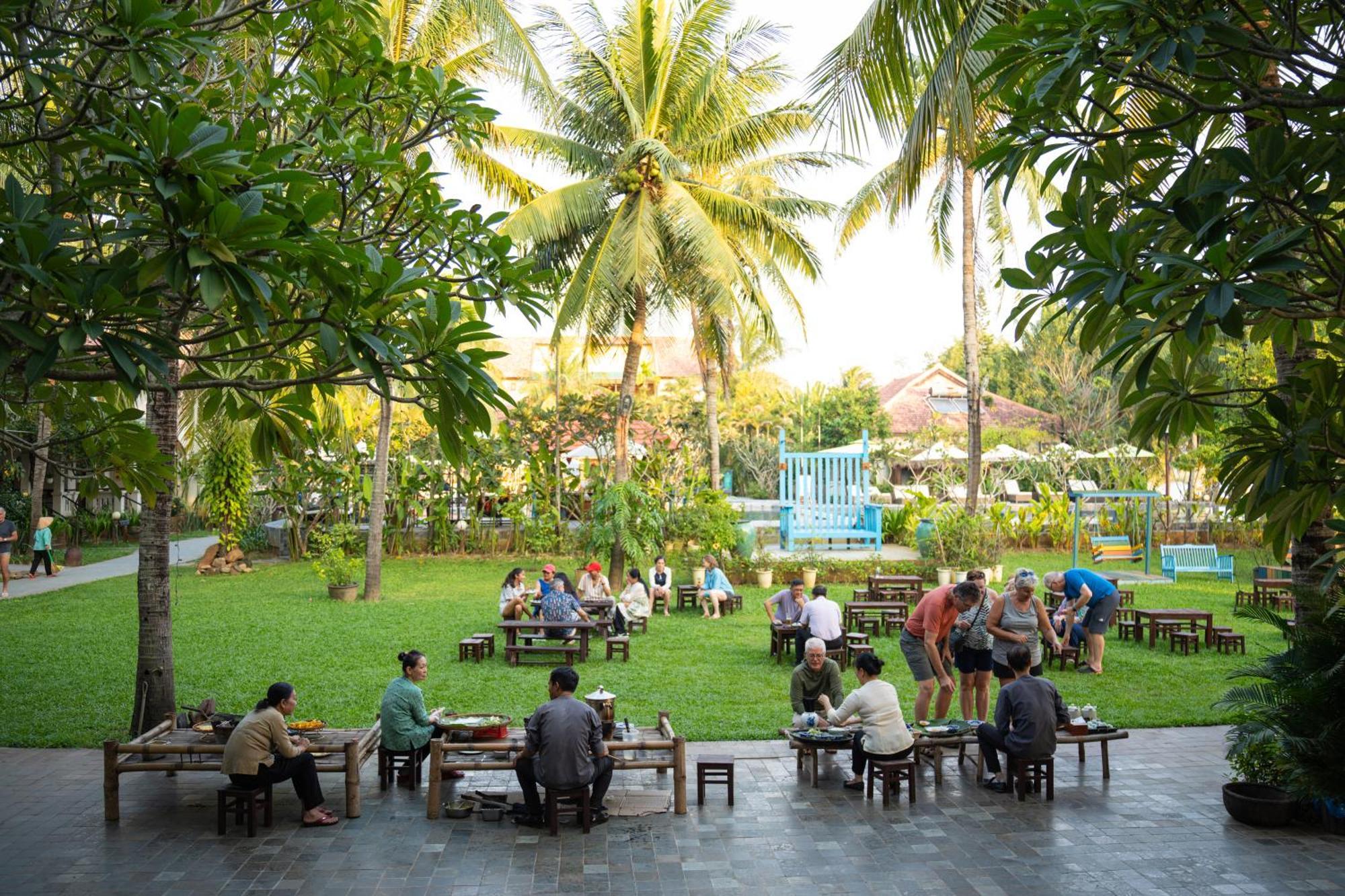 Vinh Hung Riverside & Hoi An