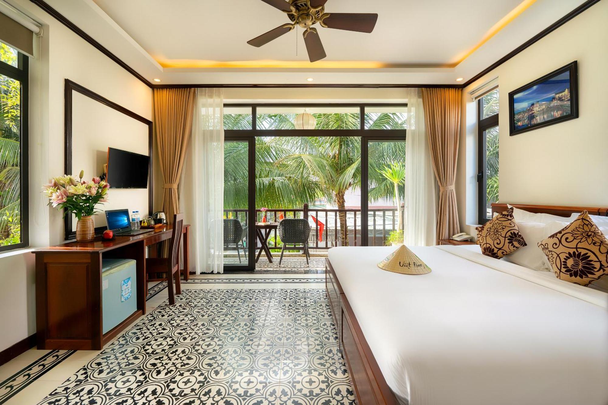 Discovery Hotel Hoi An