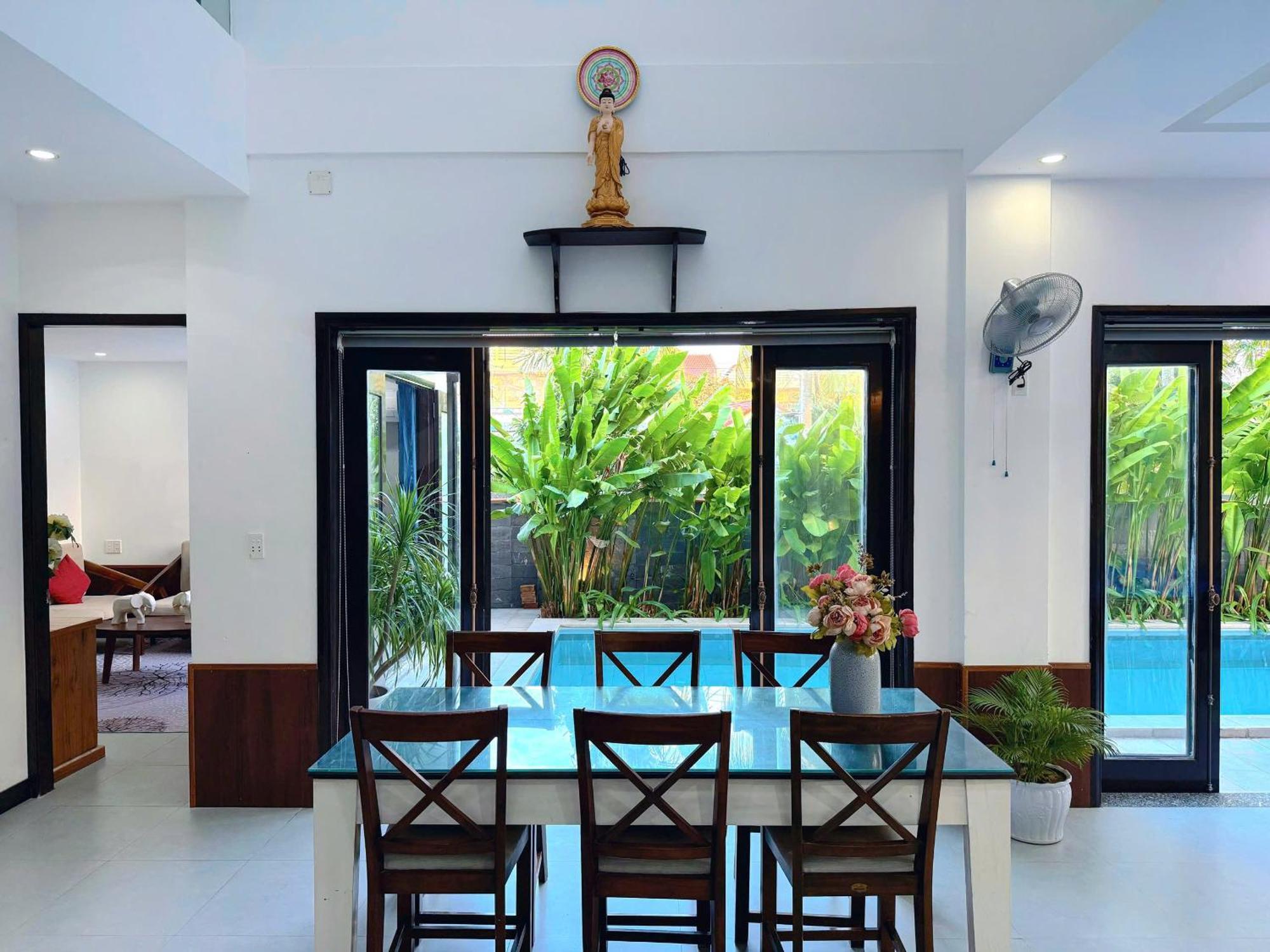 Lotus Aroma - Four Big Villa