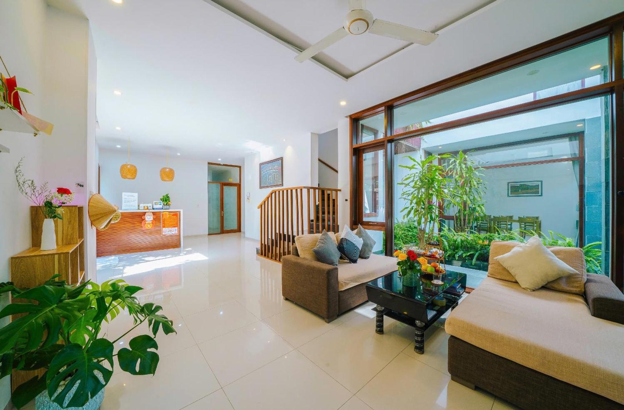 World Villa *