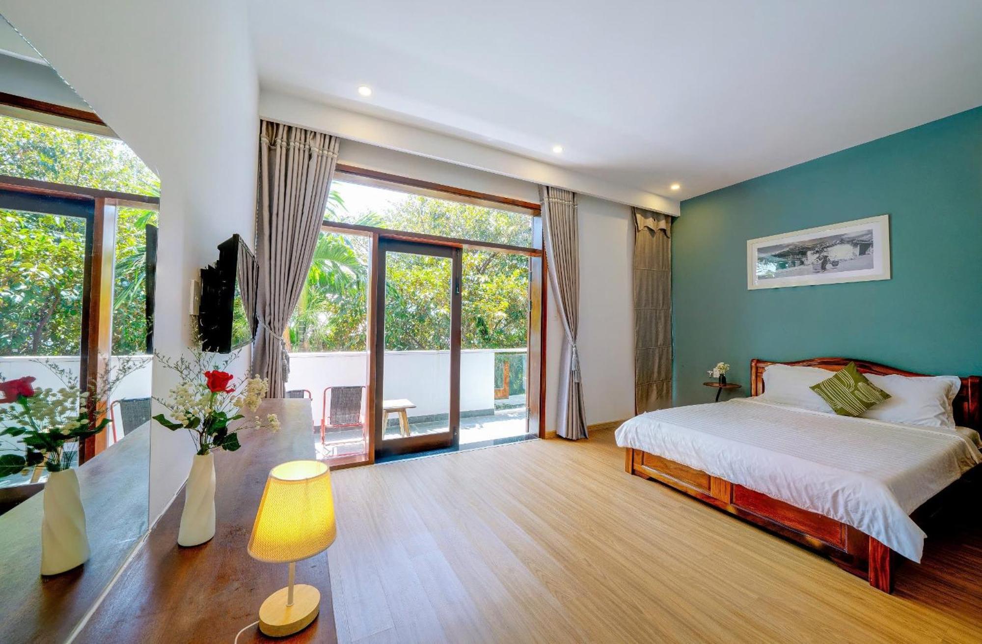 World Villa
