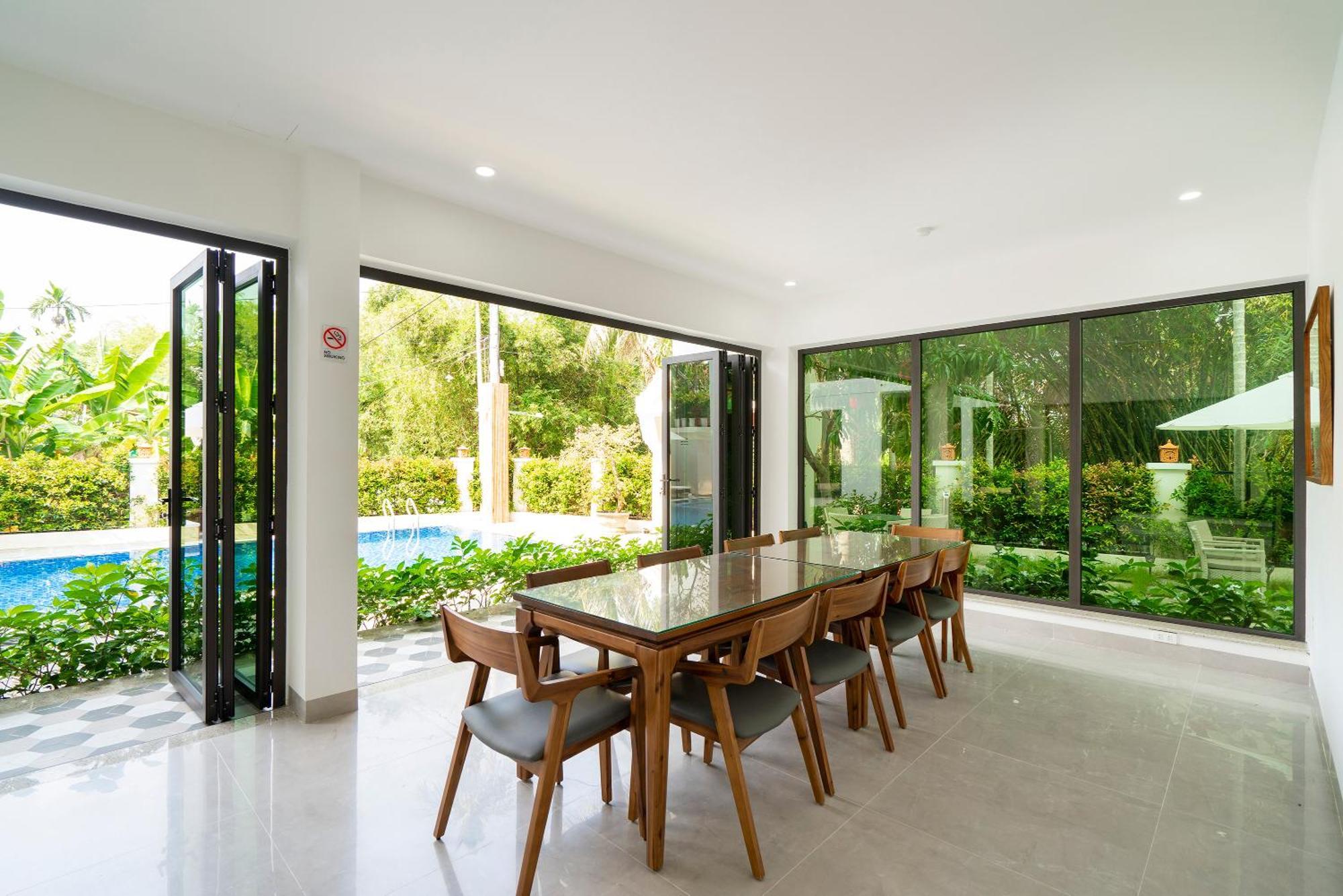 Chieu Ha Village Riverside -