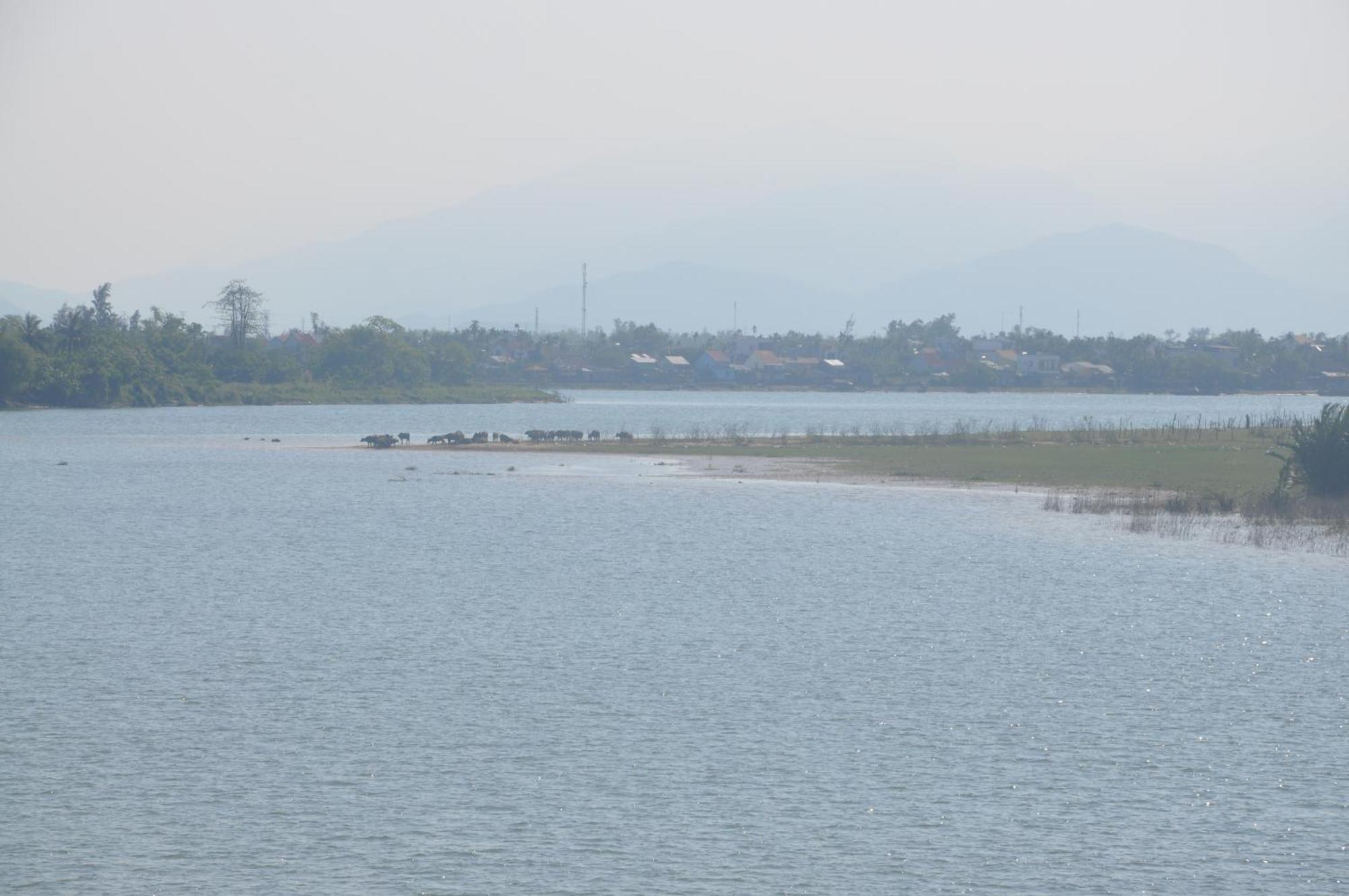 Autumn Bay Retreat Hotel Hoi An