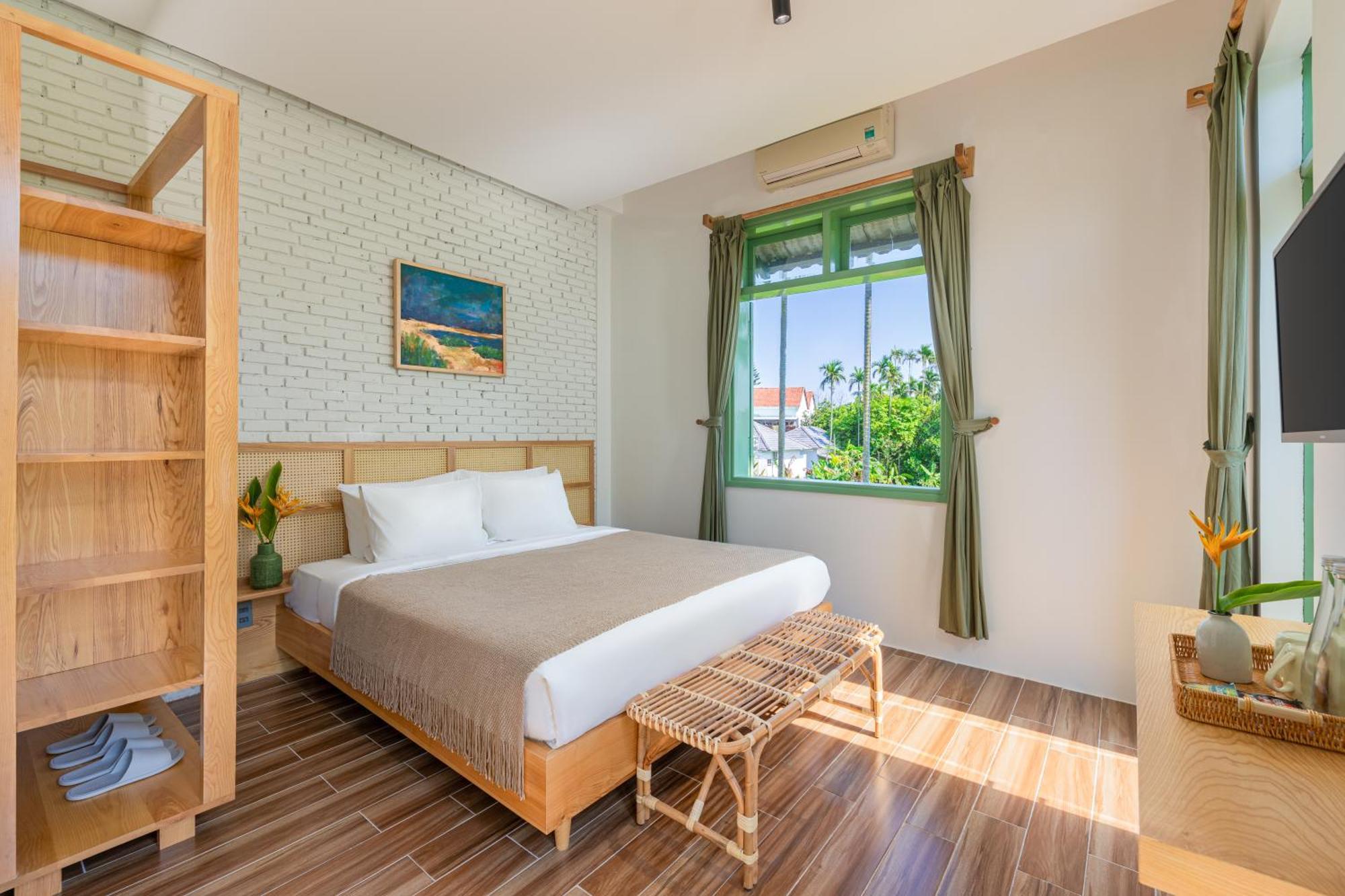 Manling Retreat Hoi An