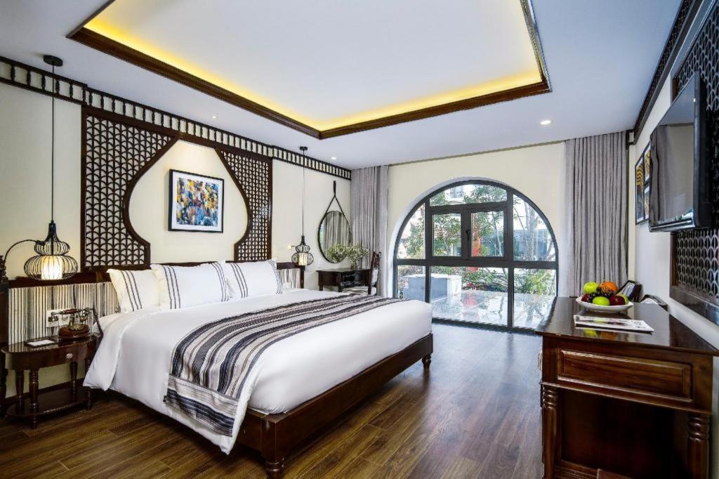 Le Pavillon Paradise & 4*