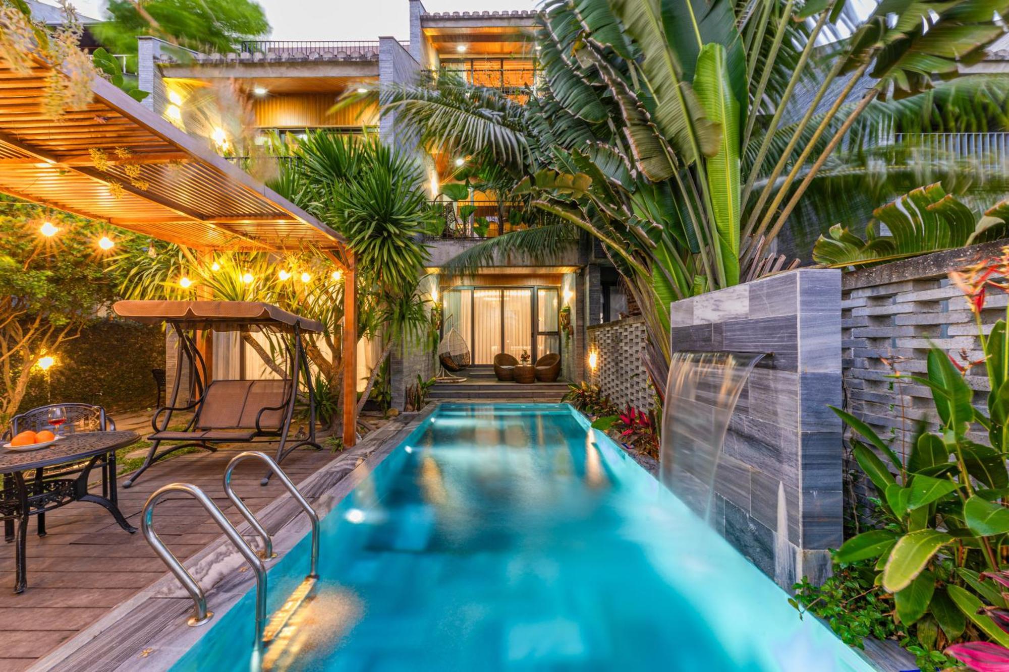 Water Villa *