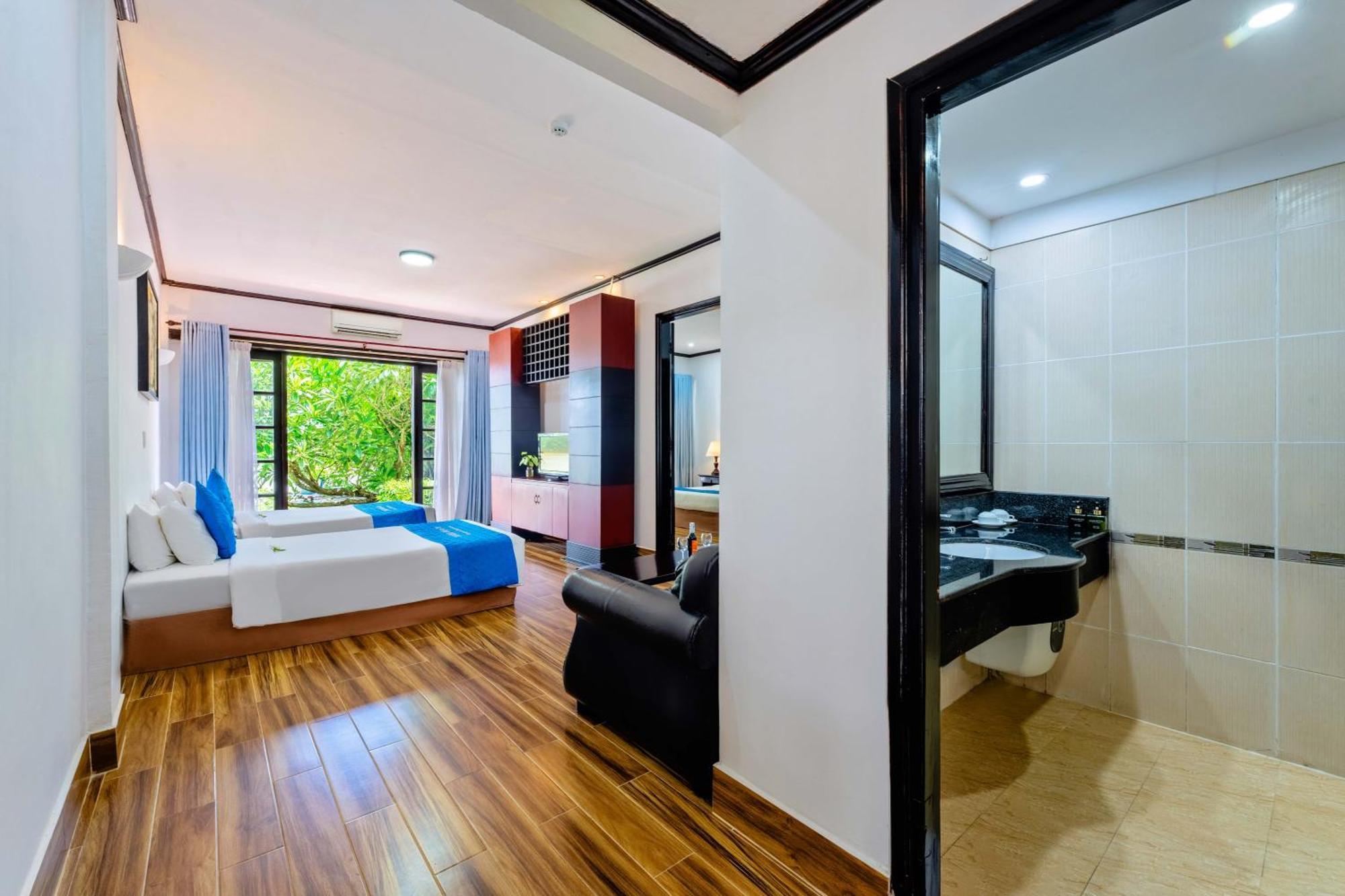 River & Residences Resort 4*