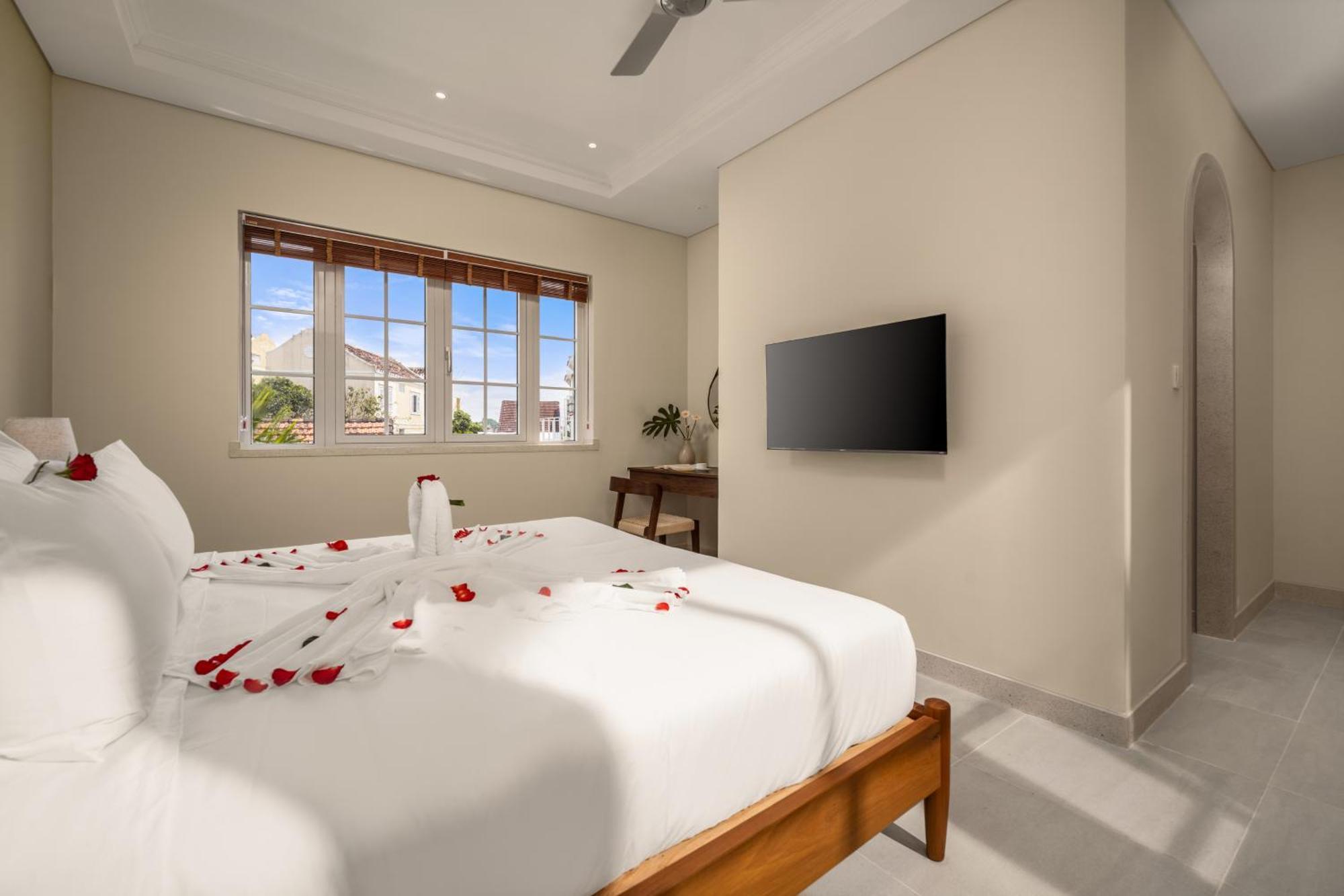 Spring Breeze Hotel 4*