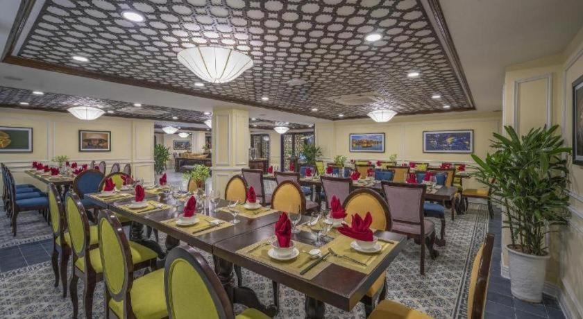 Le Pavillon Paradise & Hotel