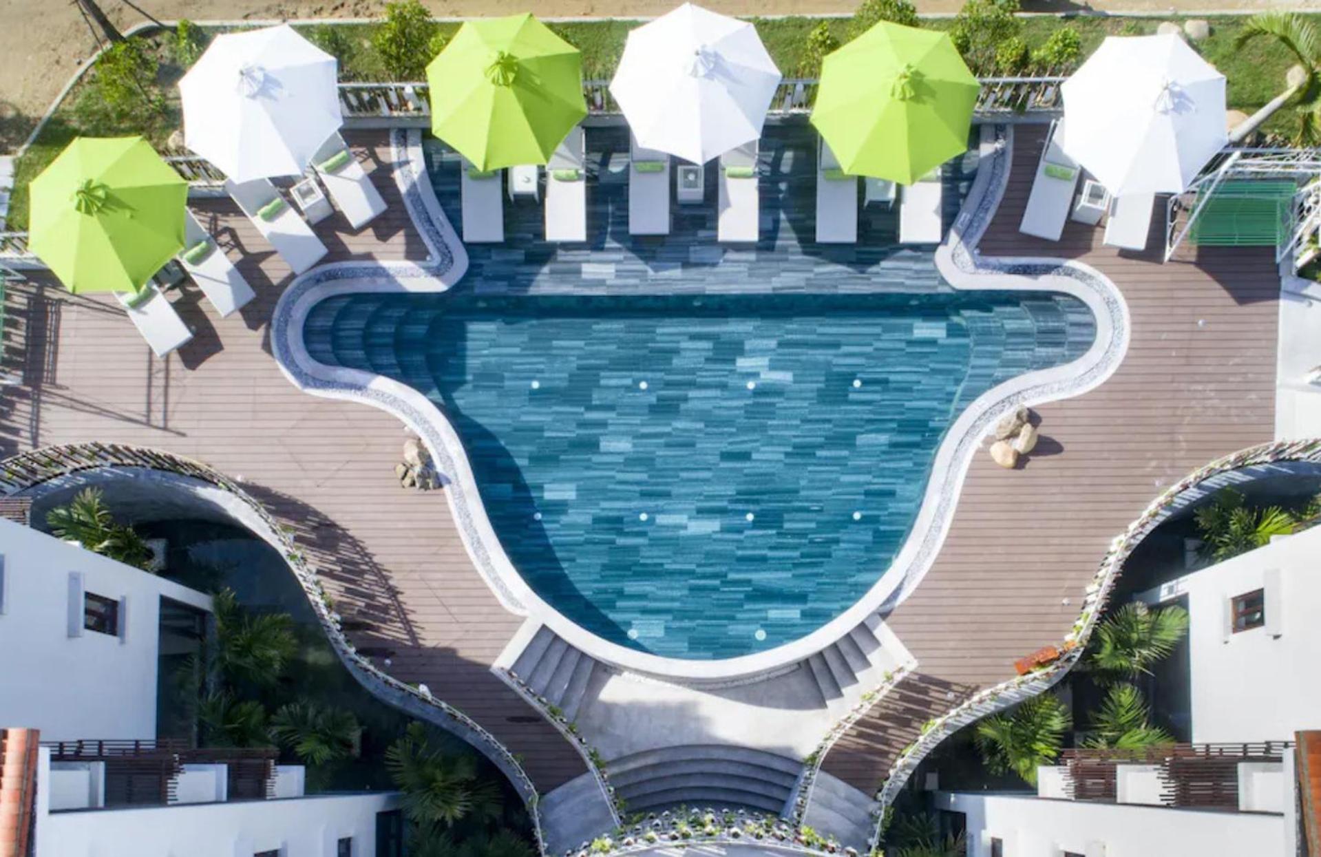Hotel Elites Riverside & Hoi An