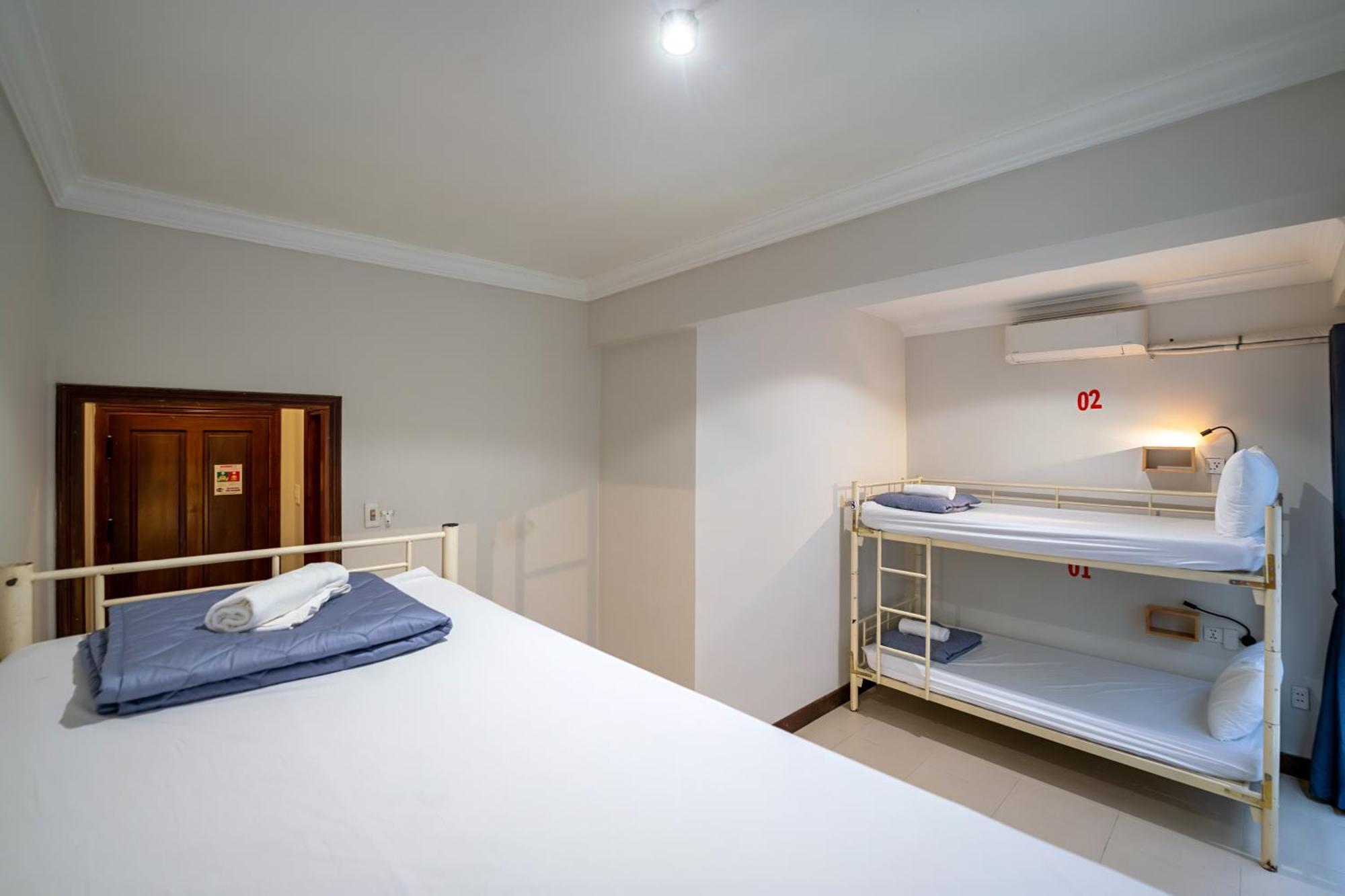 Harmony Old Town And Pool Bar Hostel *