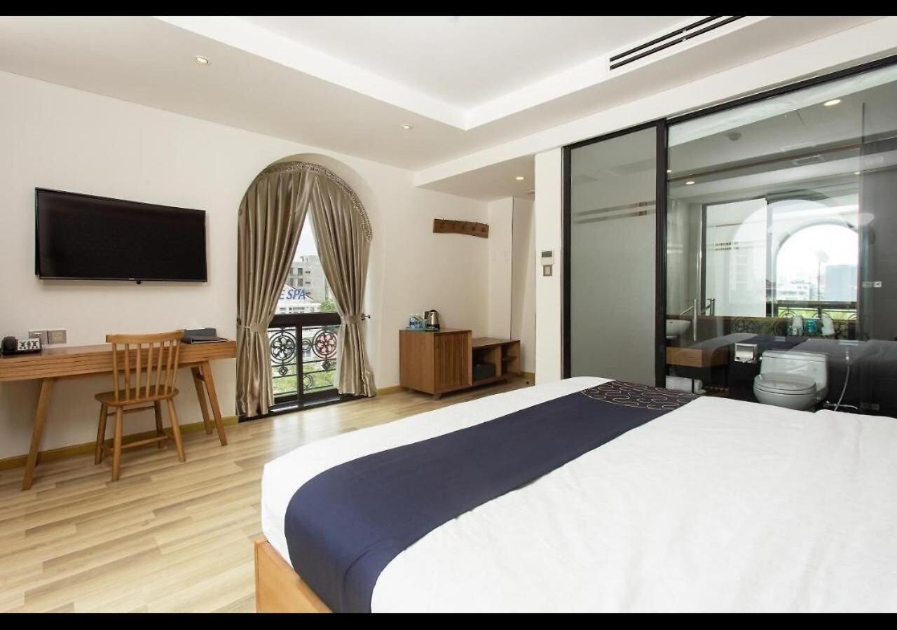 Bm Hotel 4*