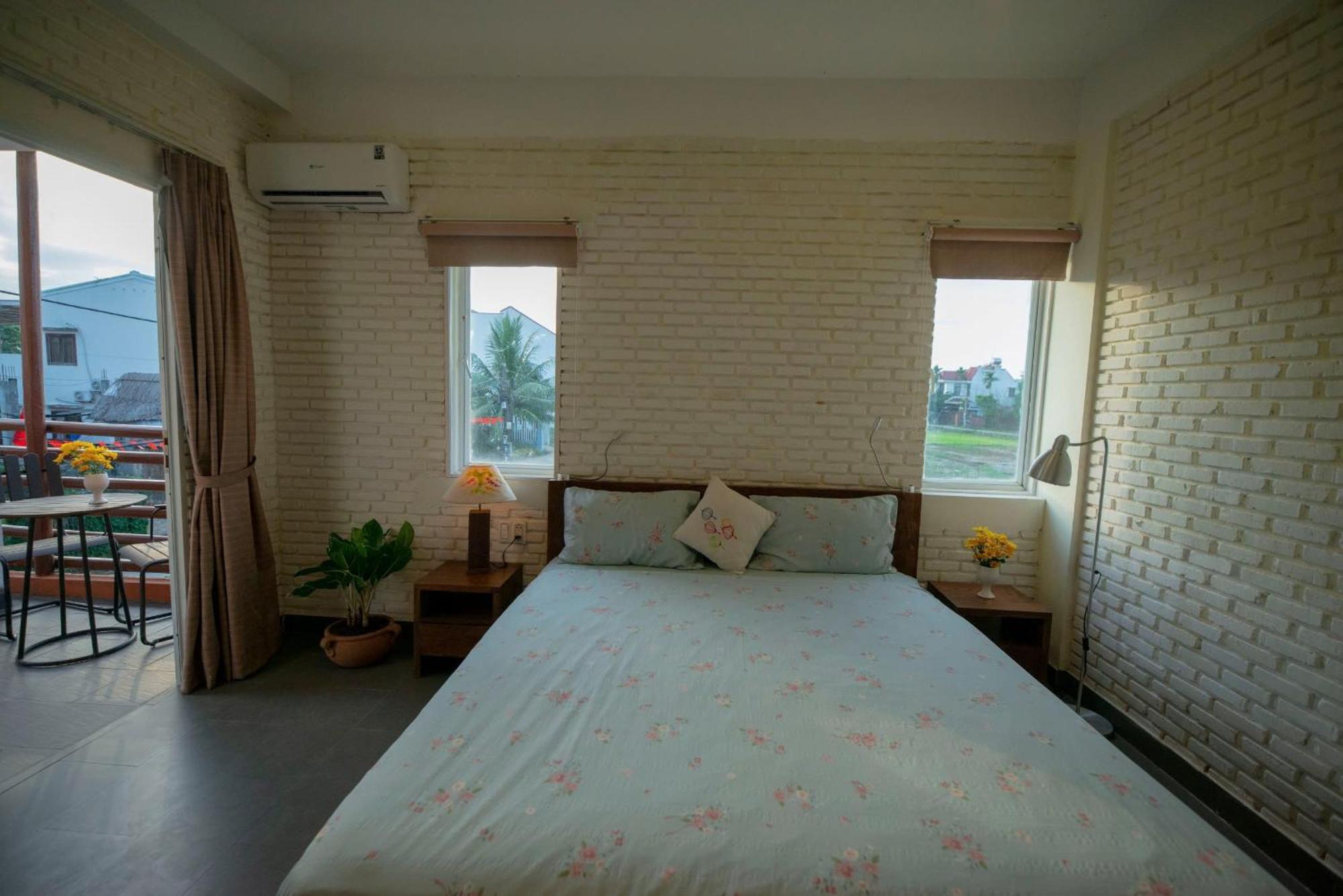 Homestay Laoxao Riverstone Hoi An