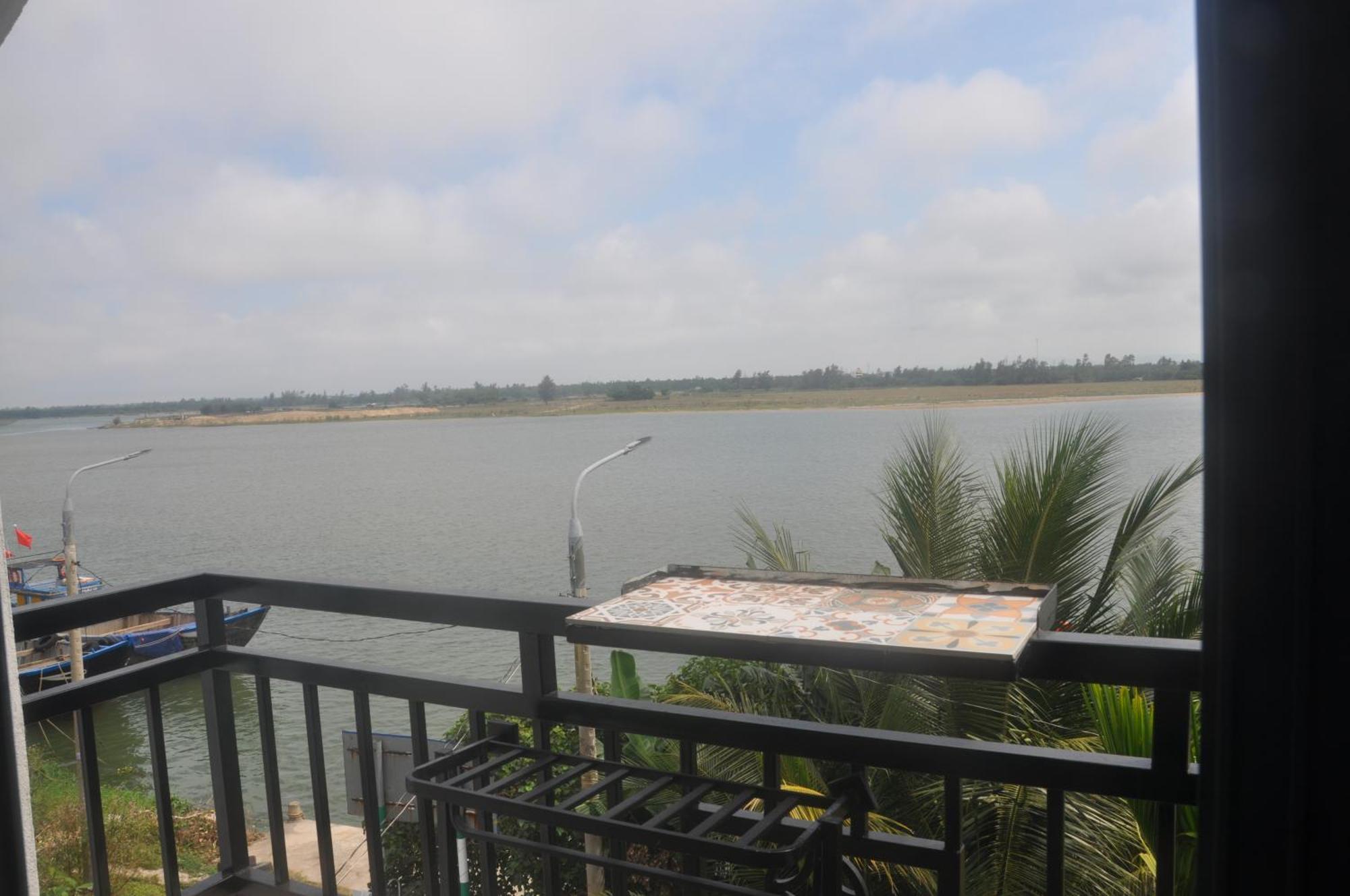 Autumn Bay Retreat * Hoi An