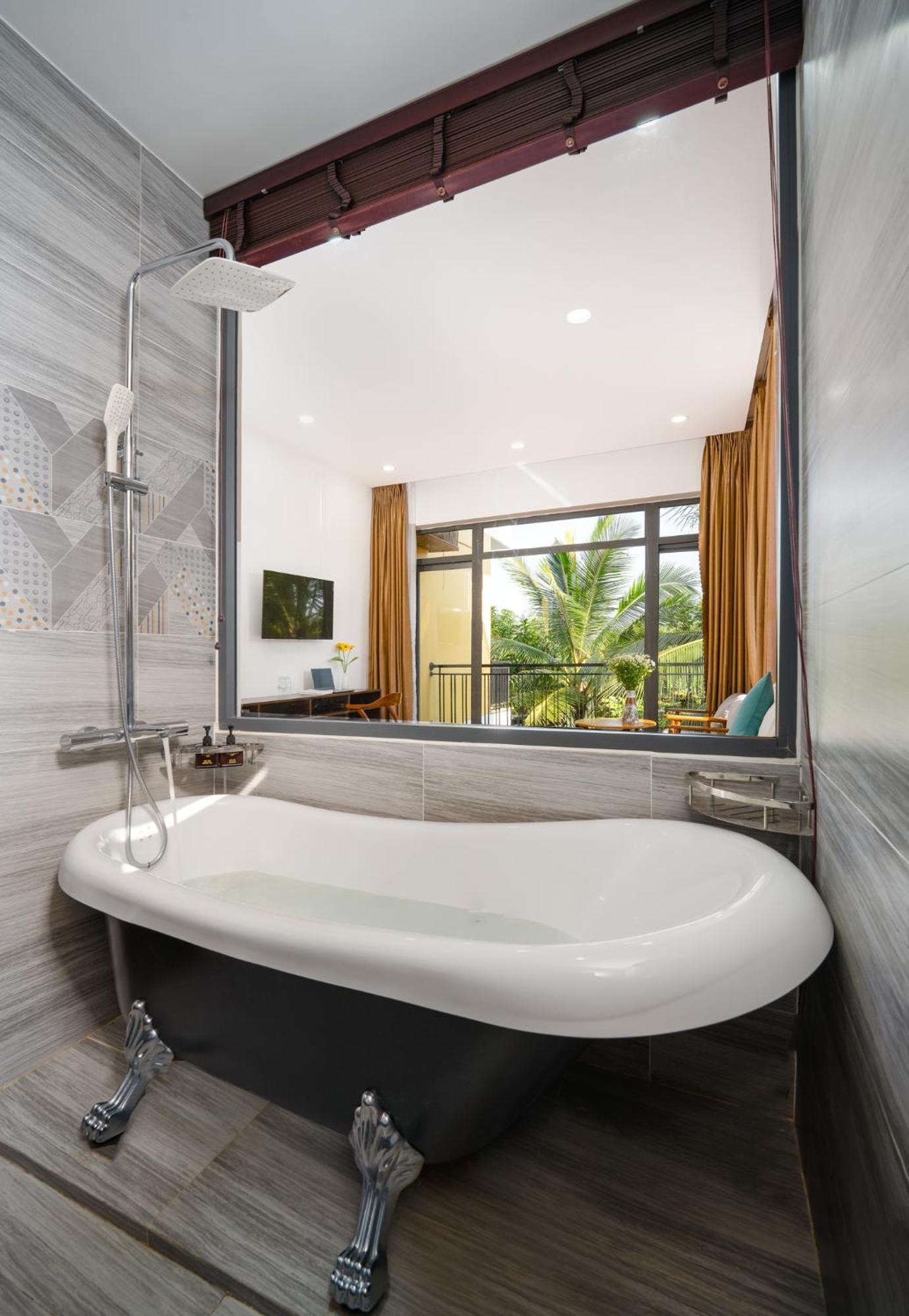 Lancelynk Retreat Hotel Hoi An