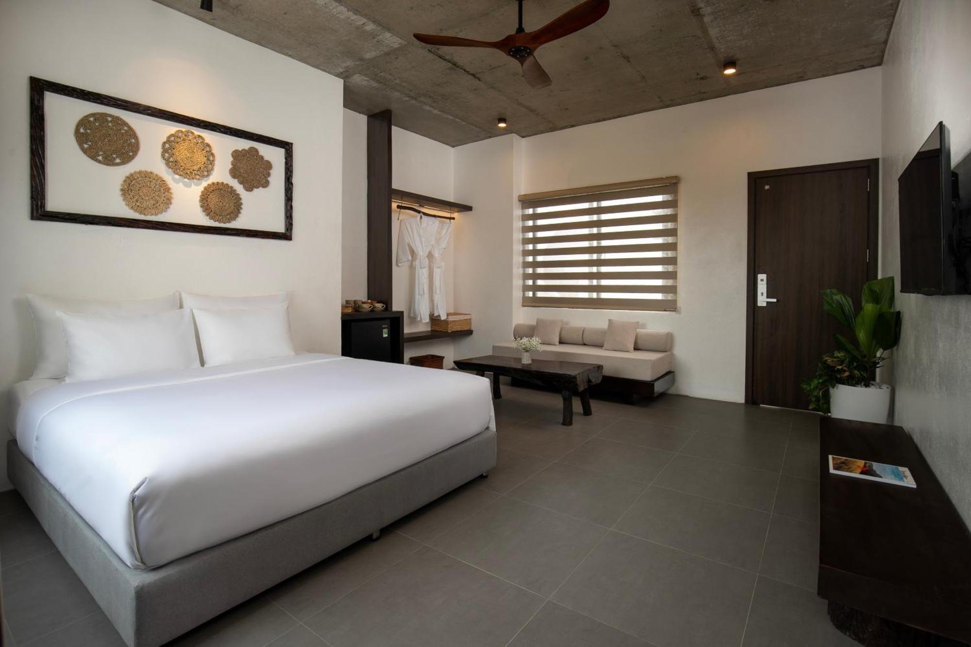 Eco & Rustic Hoian Homestay *