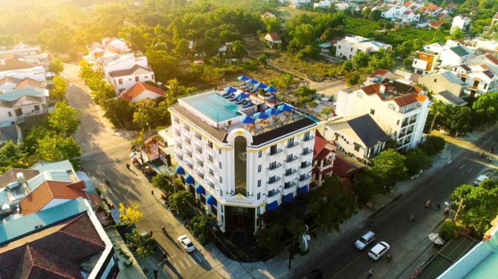 Le Pavillon Paradise & Hotel