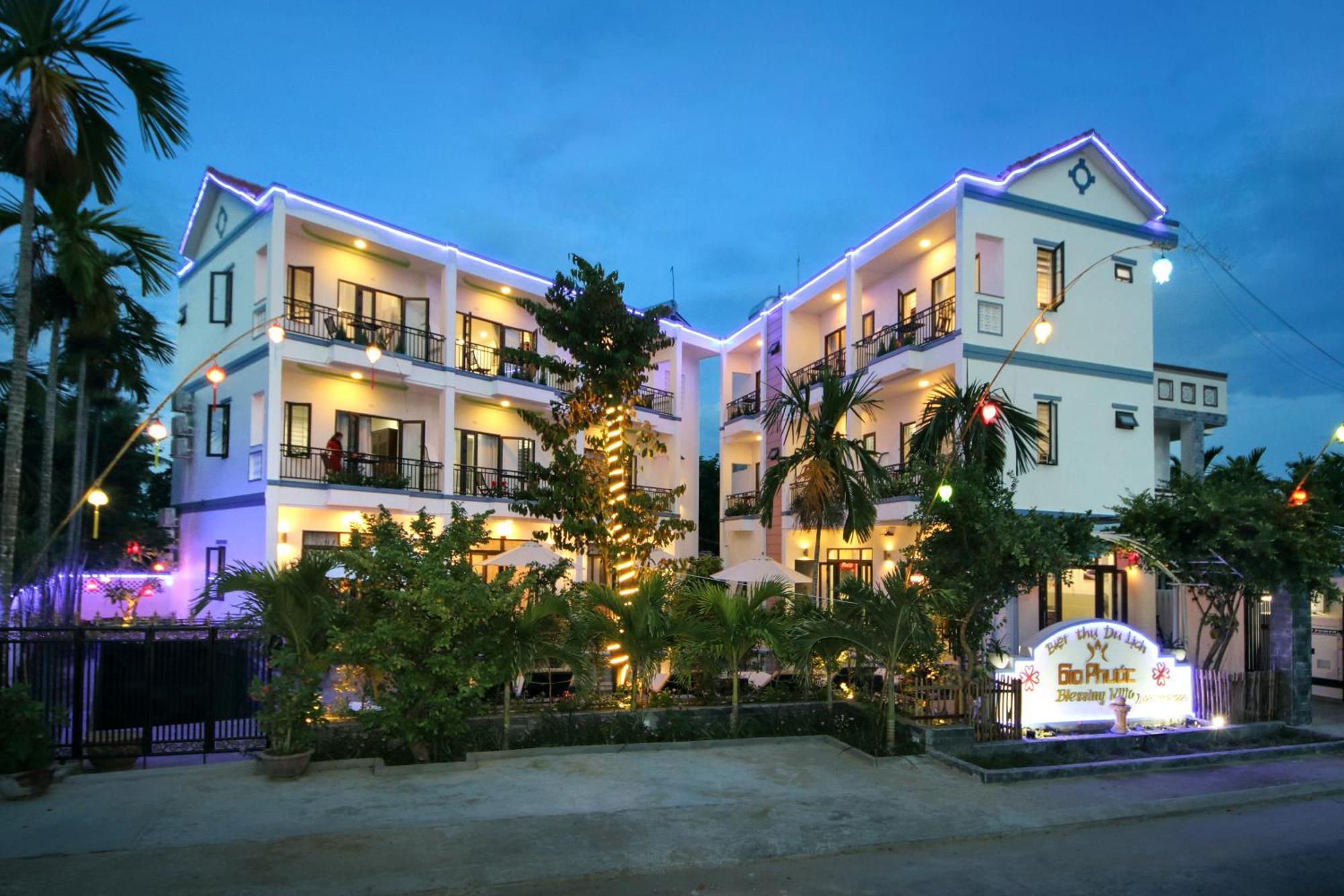 Blessing Hotel 3*
