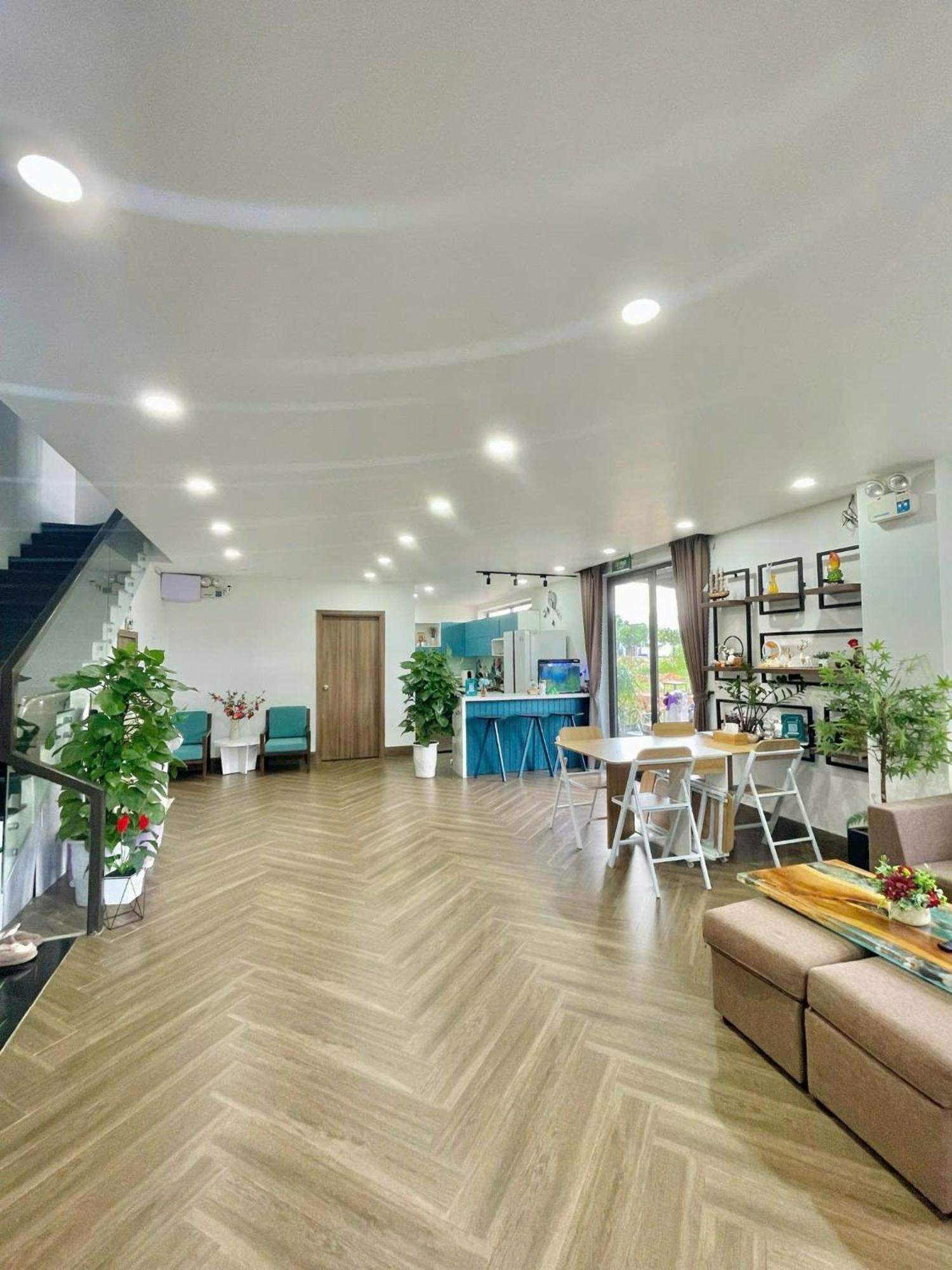 Lena House Rumah tetamu