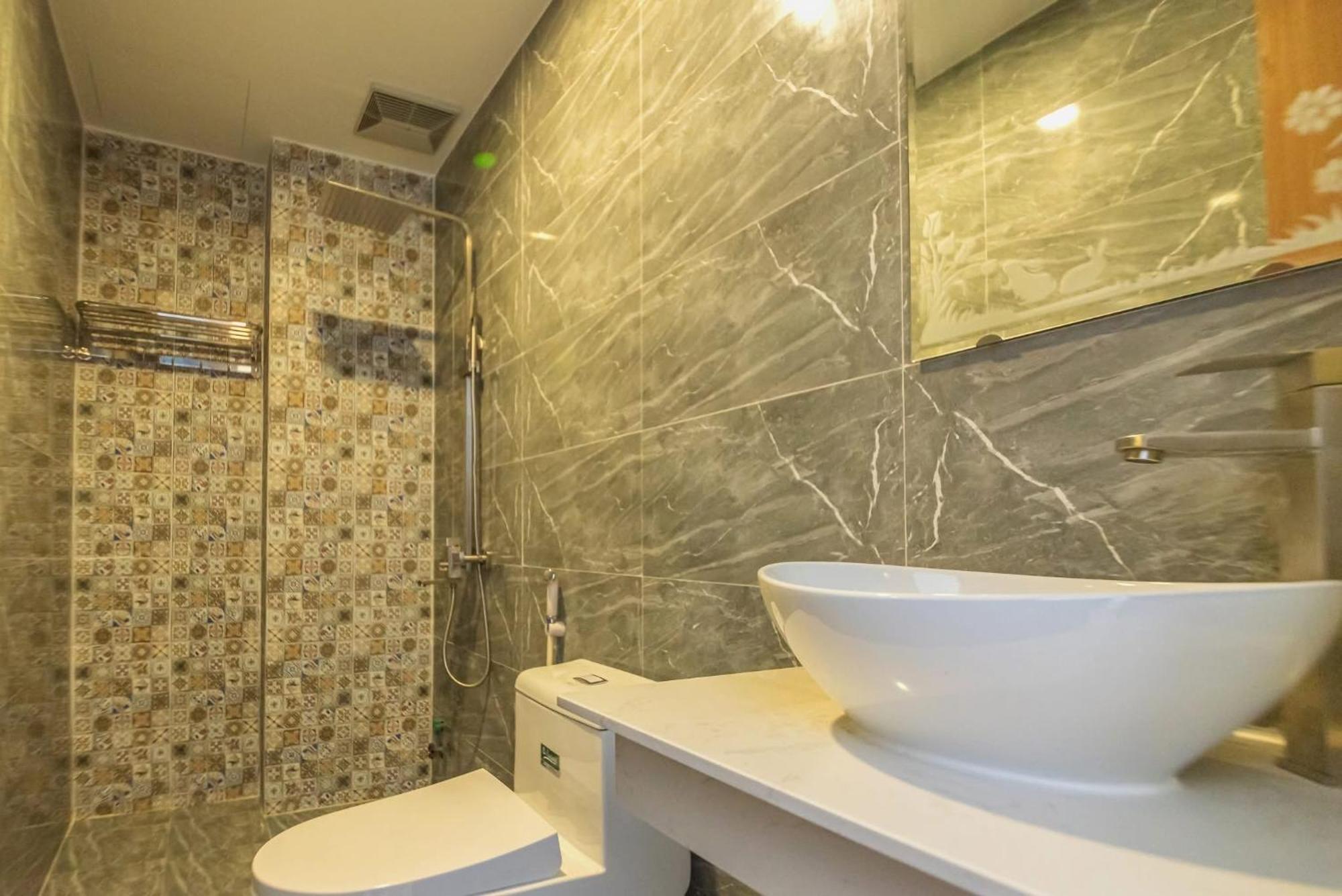 Lazy Bear Hostel Hoi An