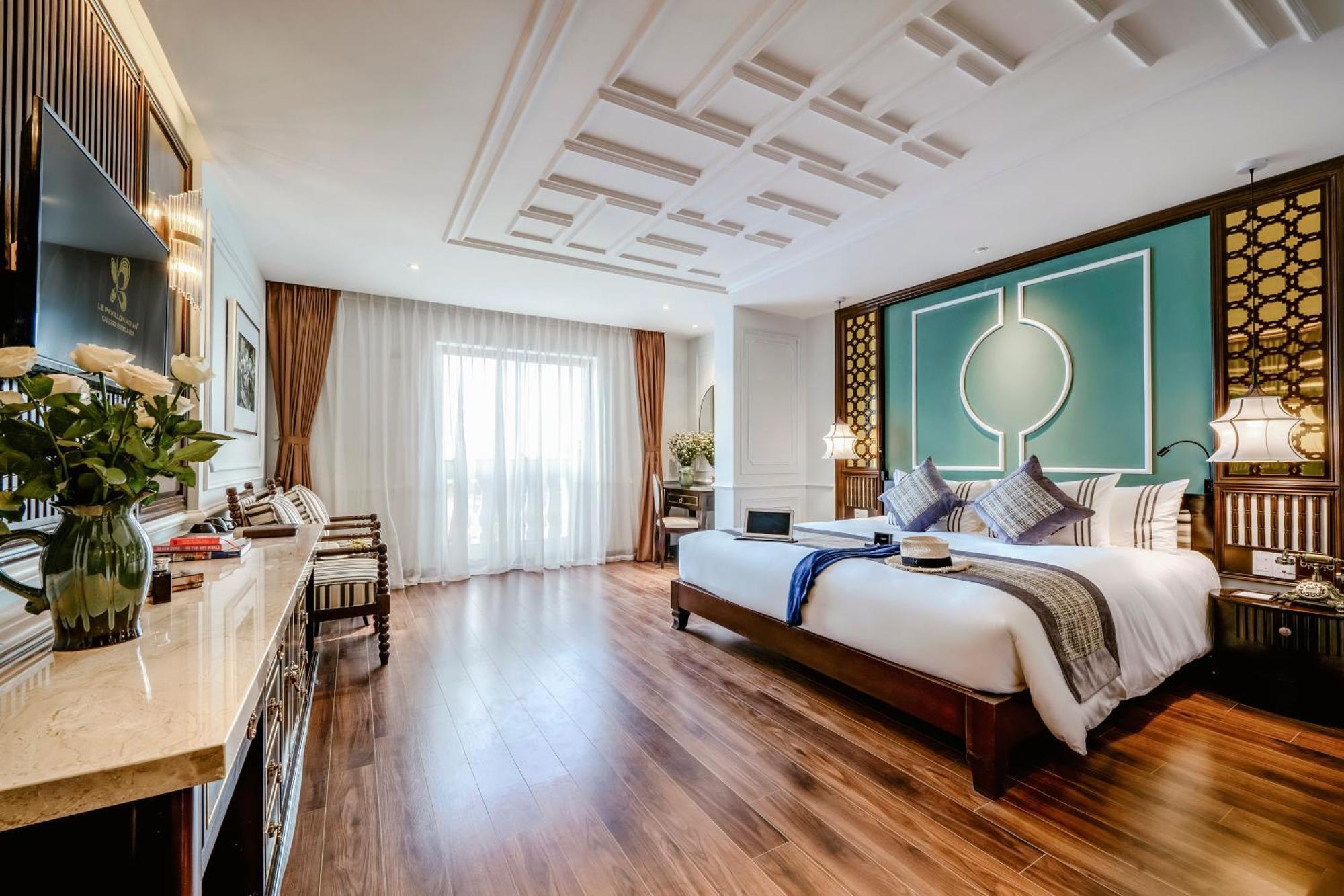 Le Pavillon Gallery & 4*